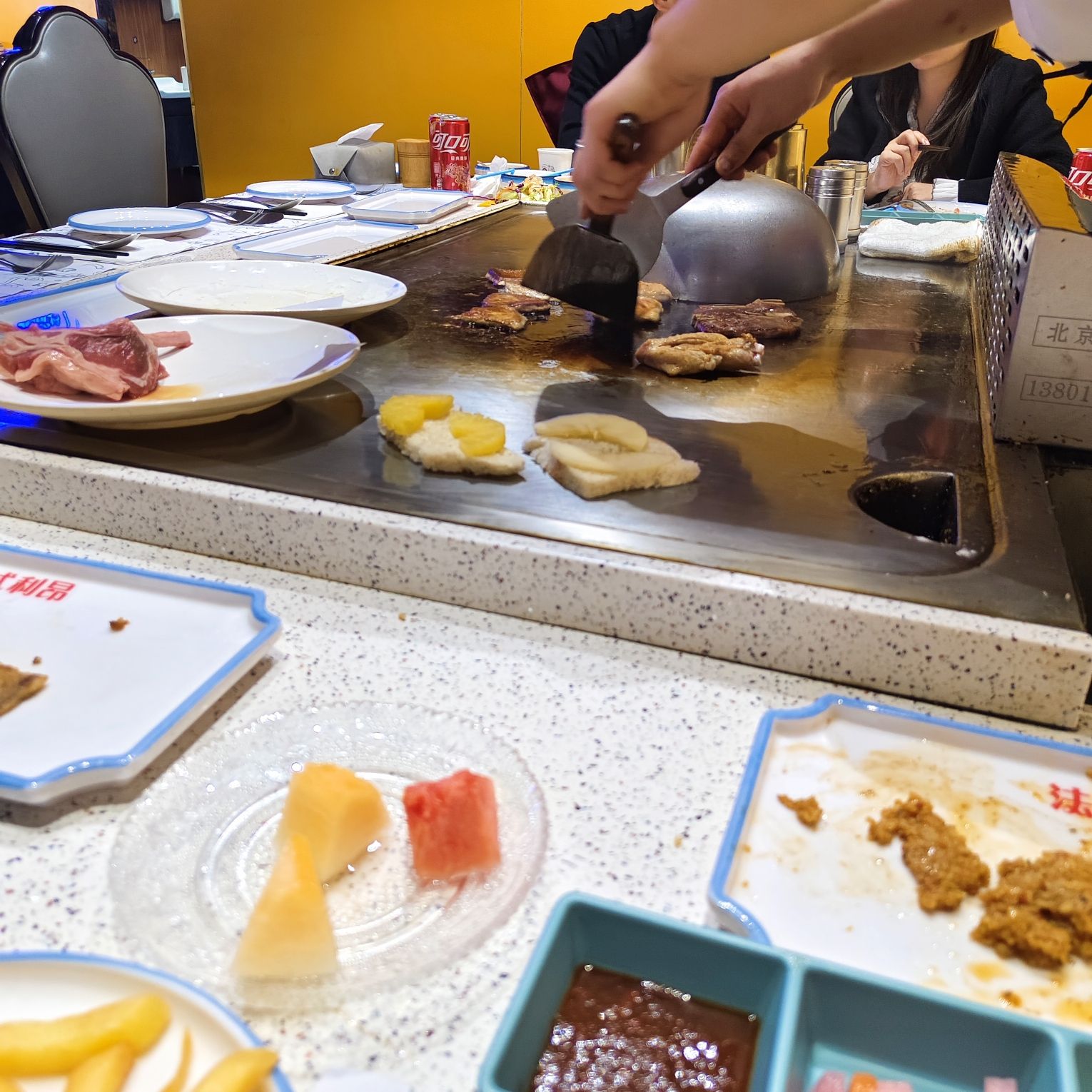 法式利昂铁板烧主题餐厅(唐山爱琴海店)