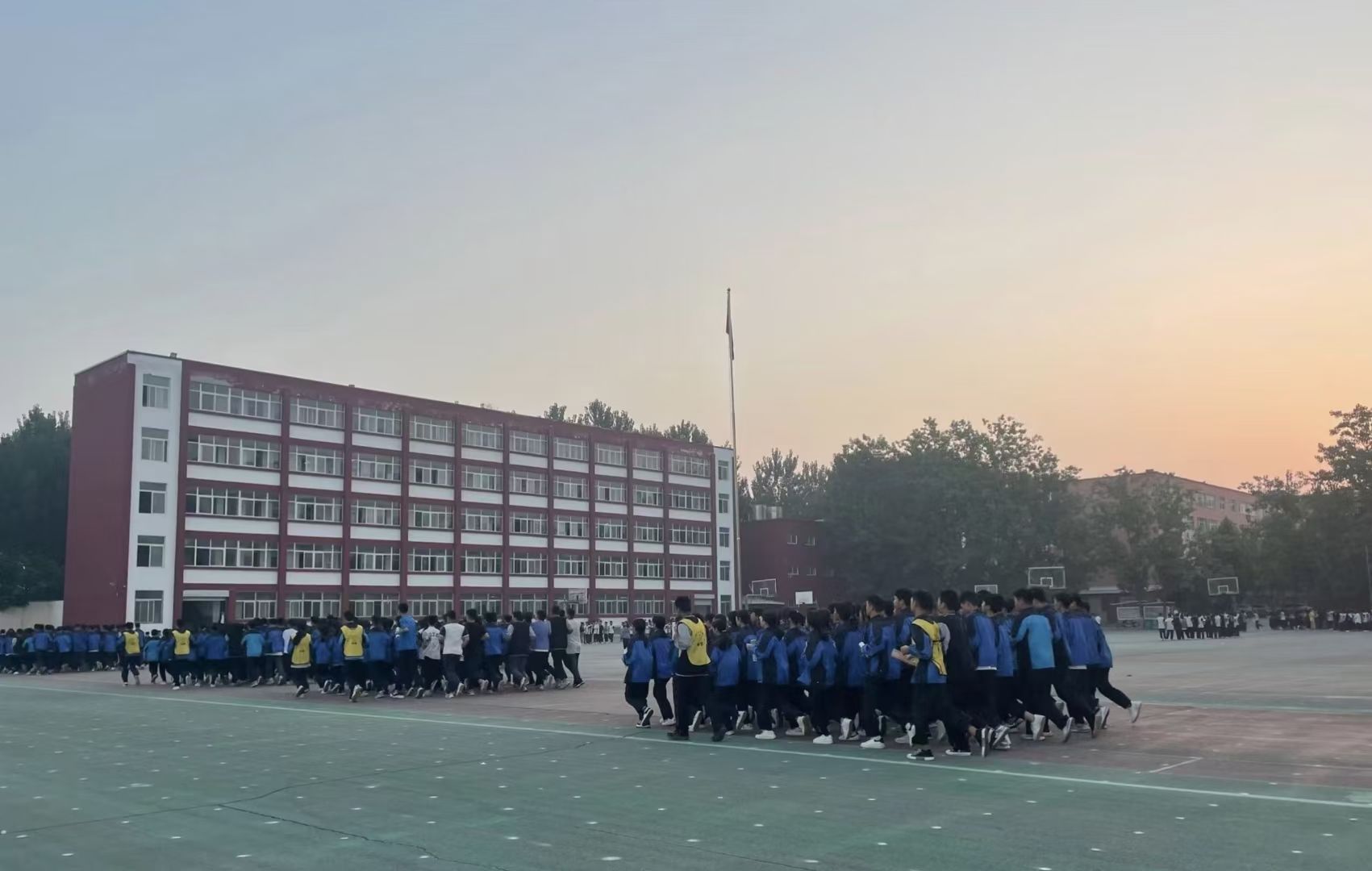 濮阳县第二实验中学