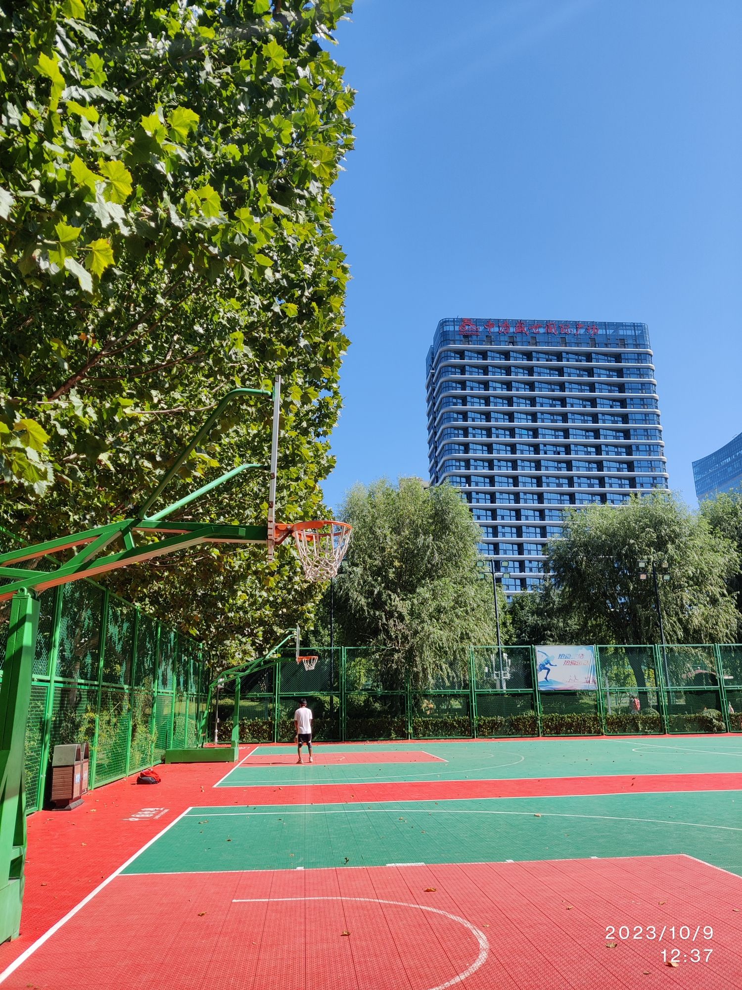 石家庄体育公园篮球场