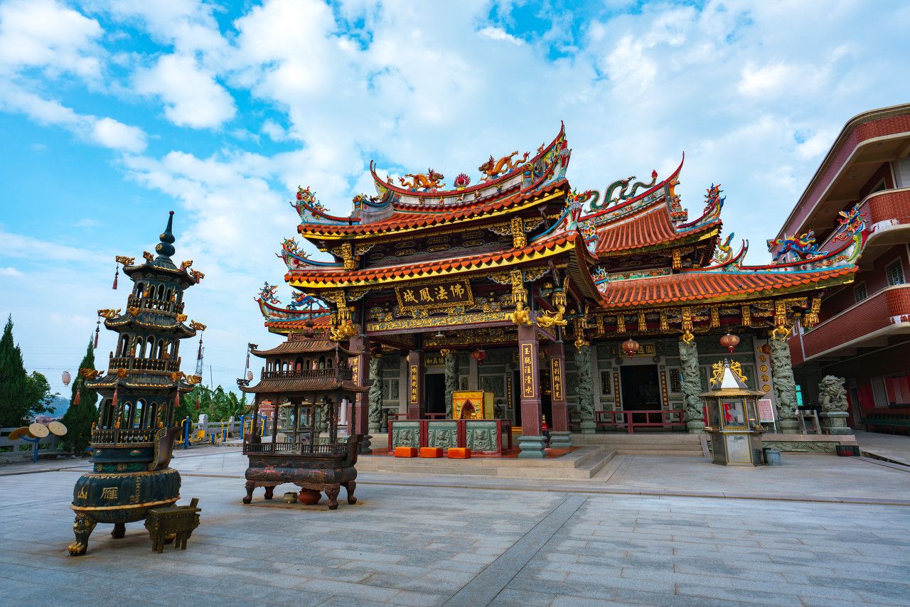雁山寺实景照片