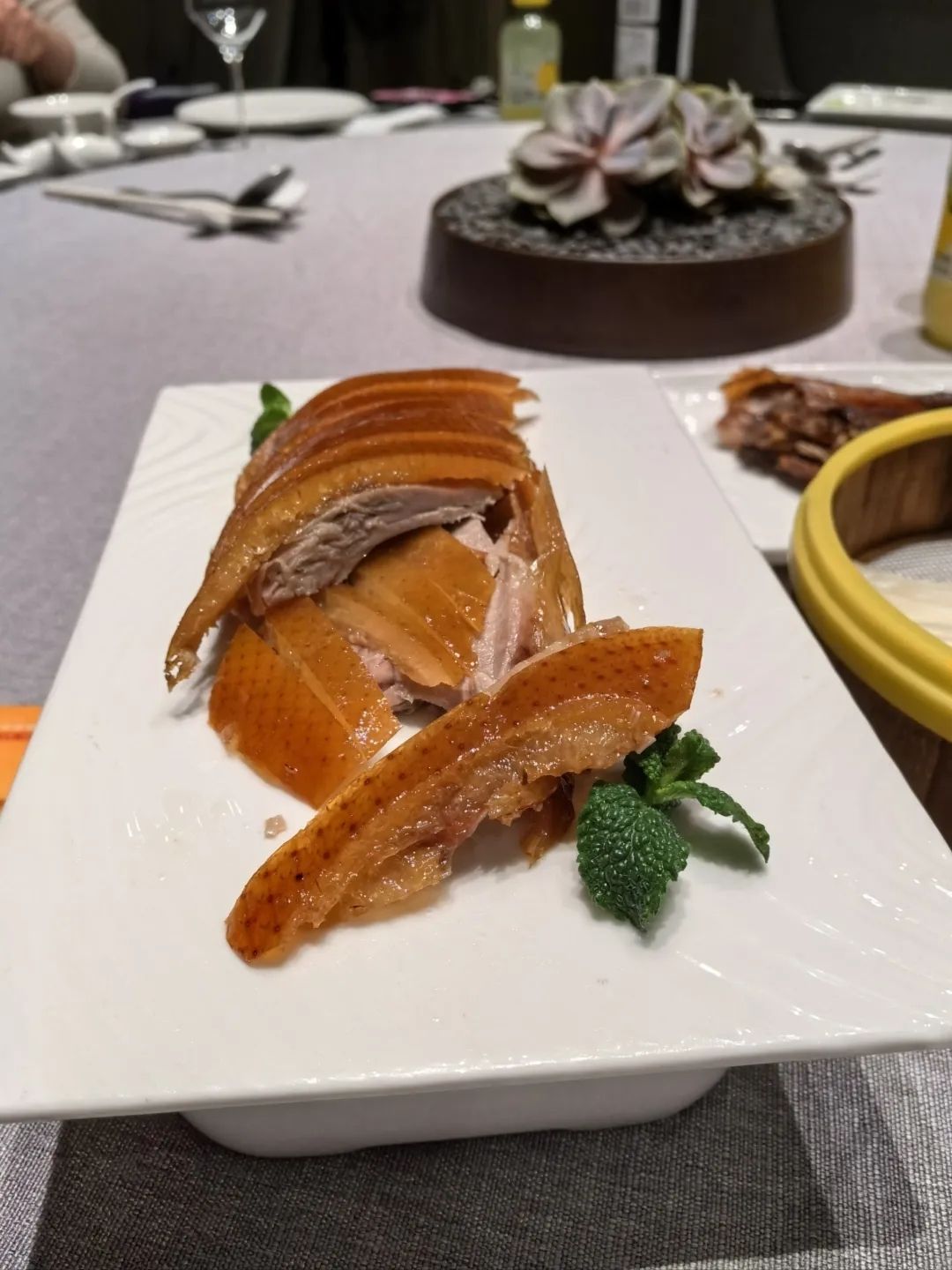 刻龙果木烤鸭餐厅(鑫泰街店)