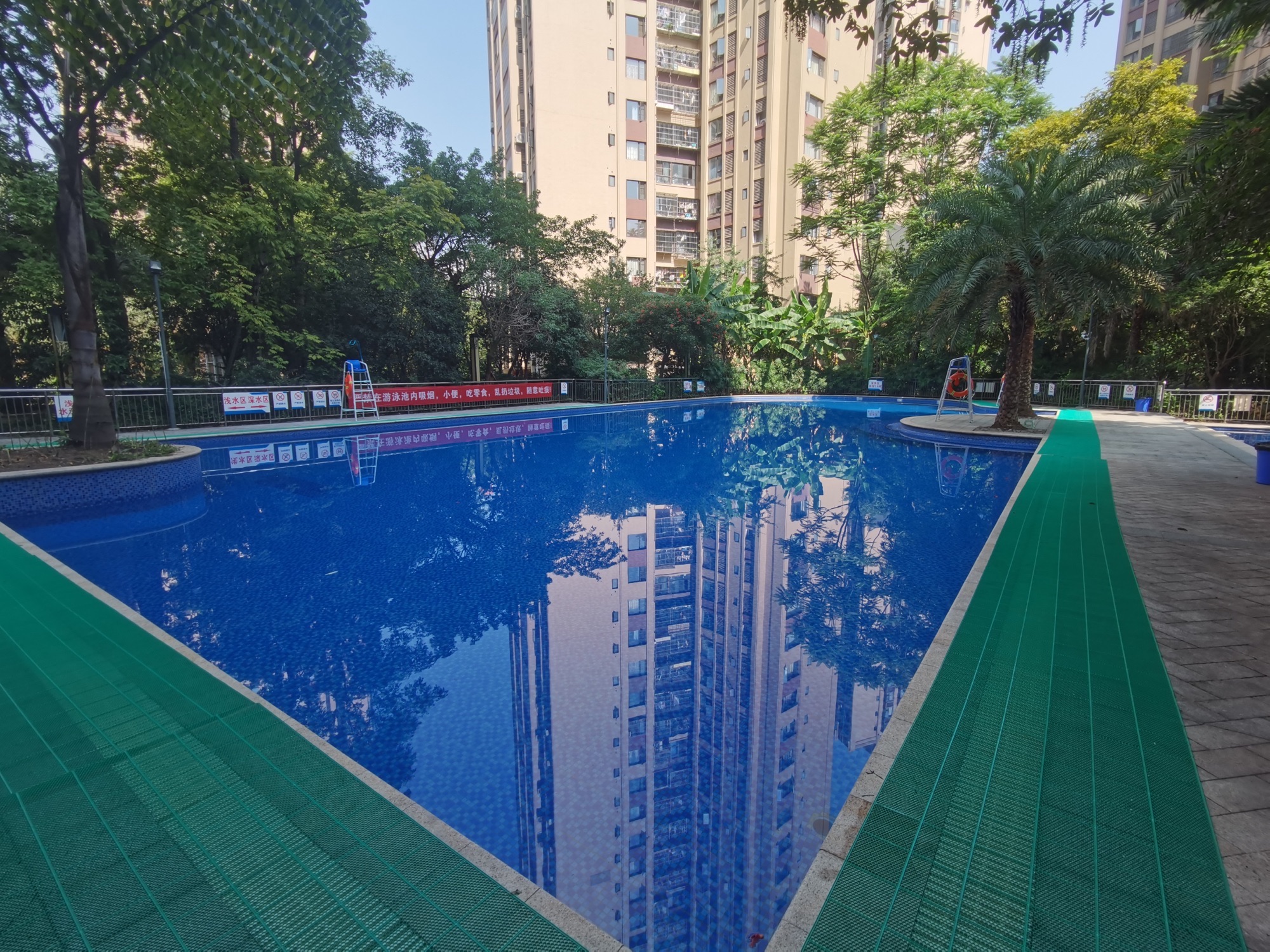 场地封面-新神风金牛座游泳池(暂停营业)