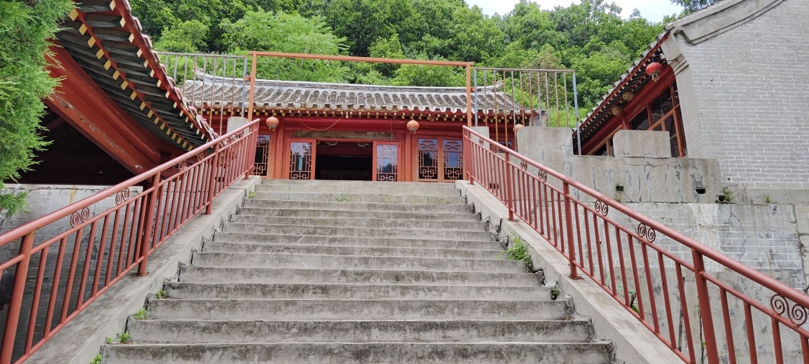 双泉寺实景照片