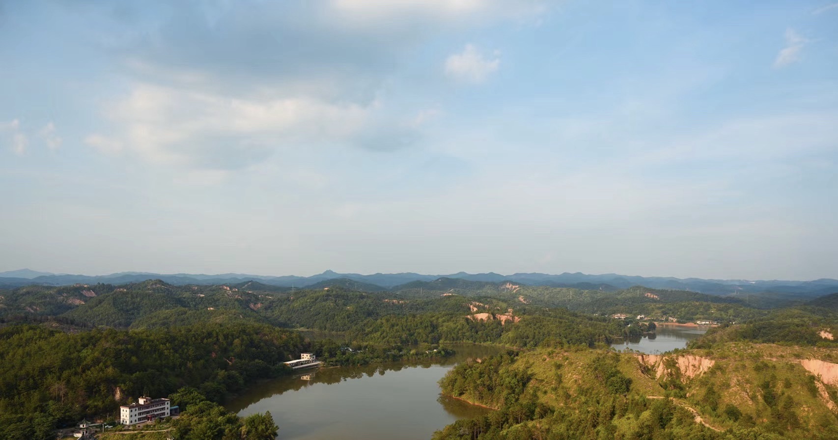 和山岩旅游风景区