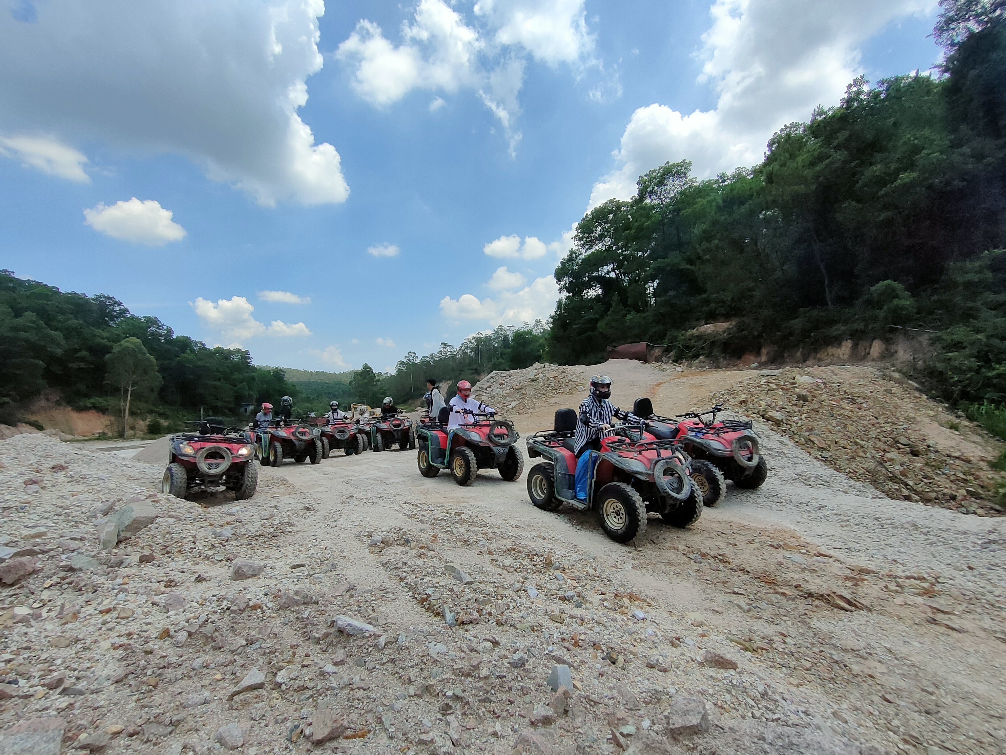 场地封面-赛车人俱乐部