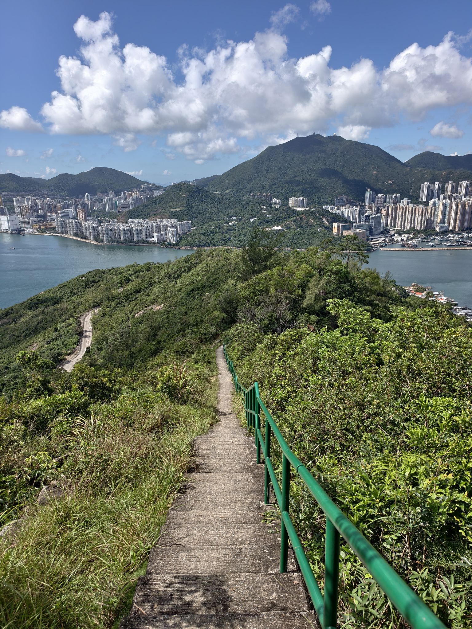 魔鬼山山顶