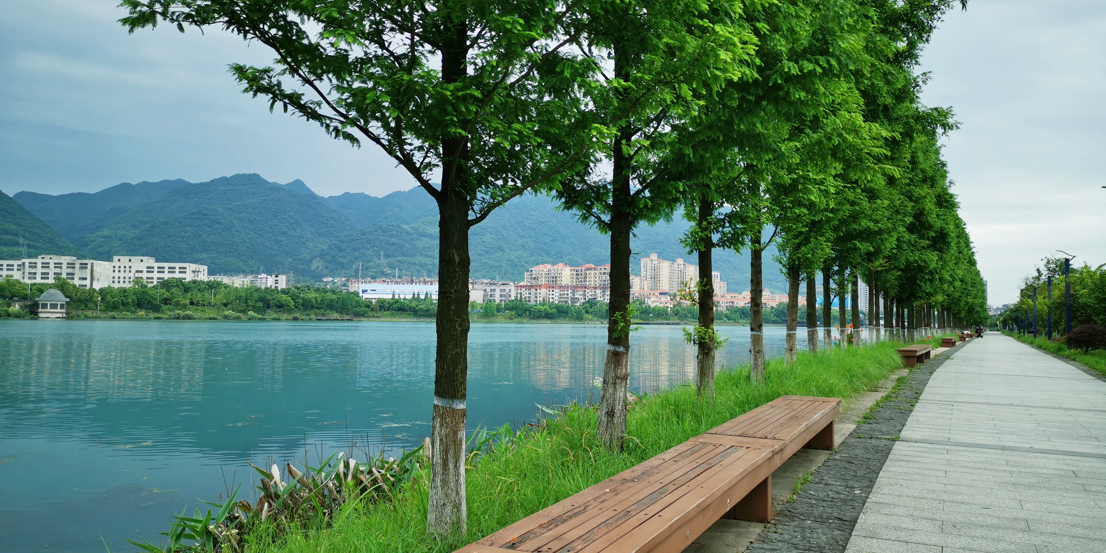 东江湾城市公园