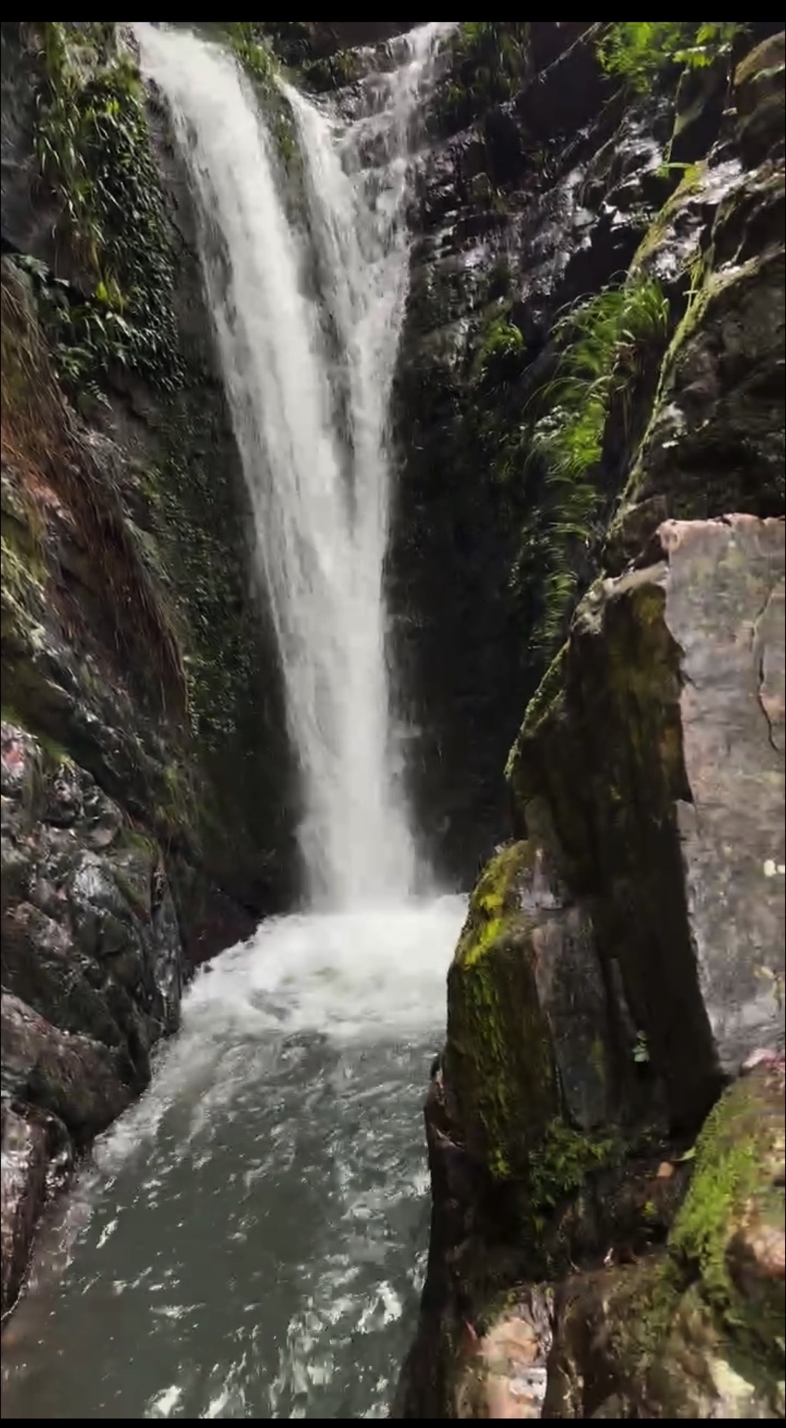 东塘山瀑布旅行图片 1