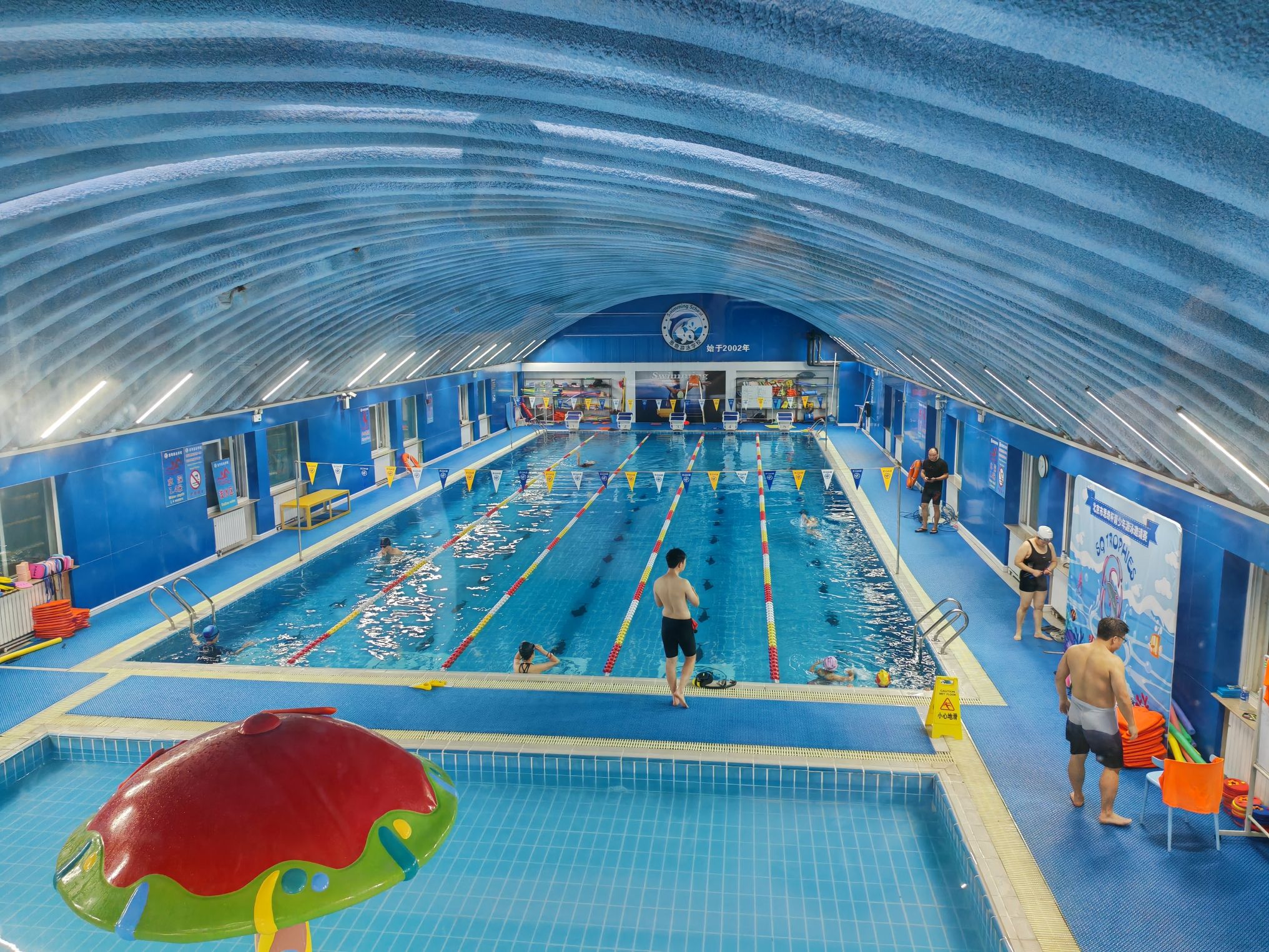 场地封面-思奇游泳学校超级训练馆
