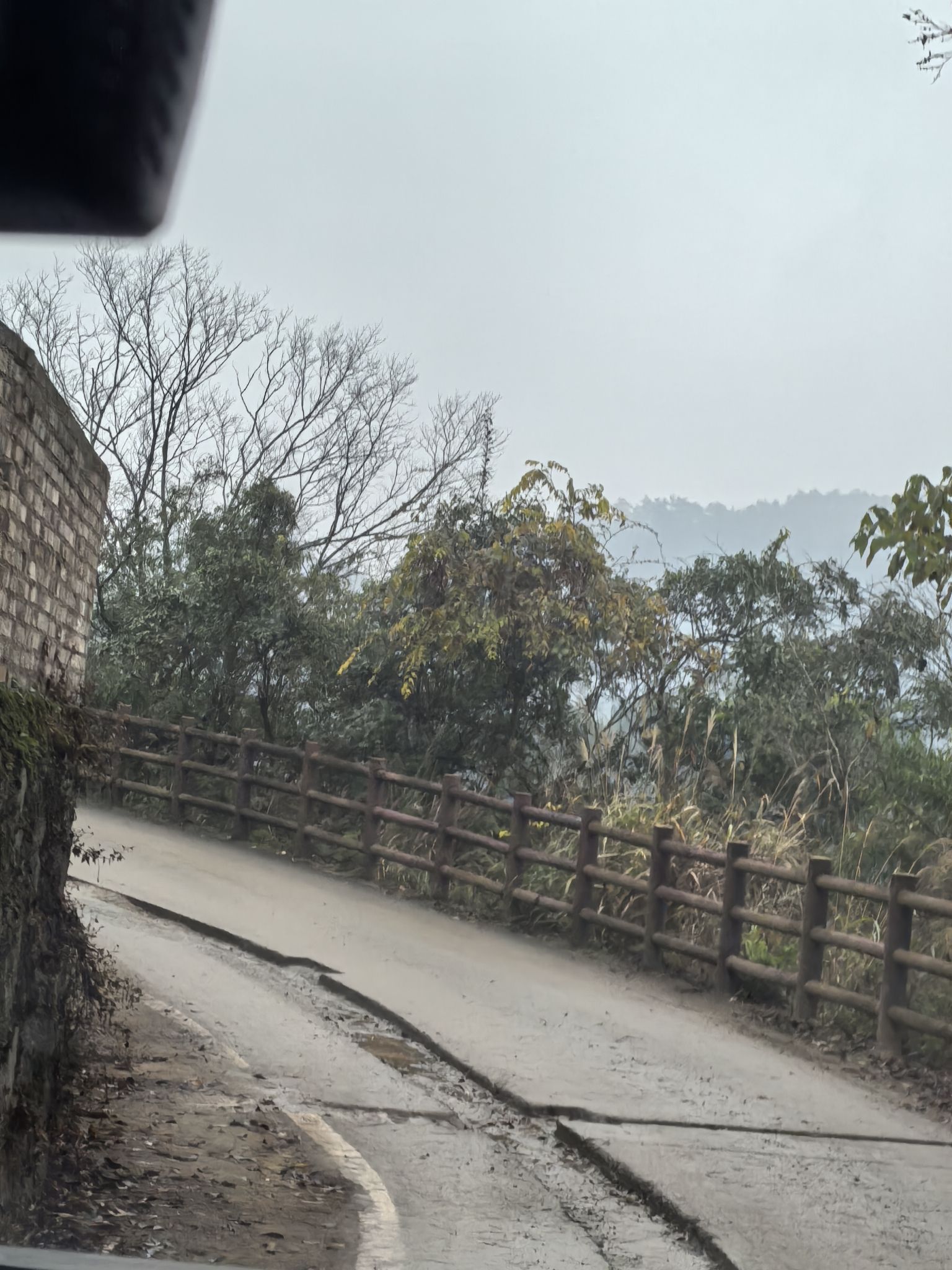 马尿岩瀑布旅行图片 1