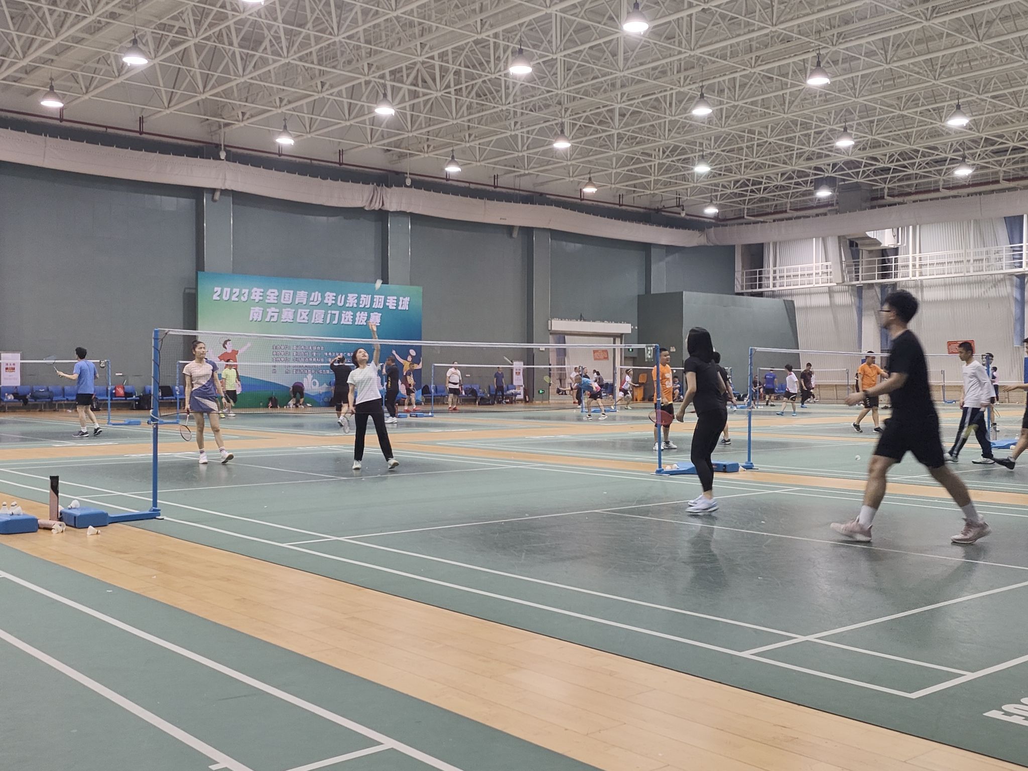 厦门市体育中心综合馆羽毛球馆