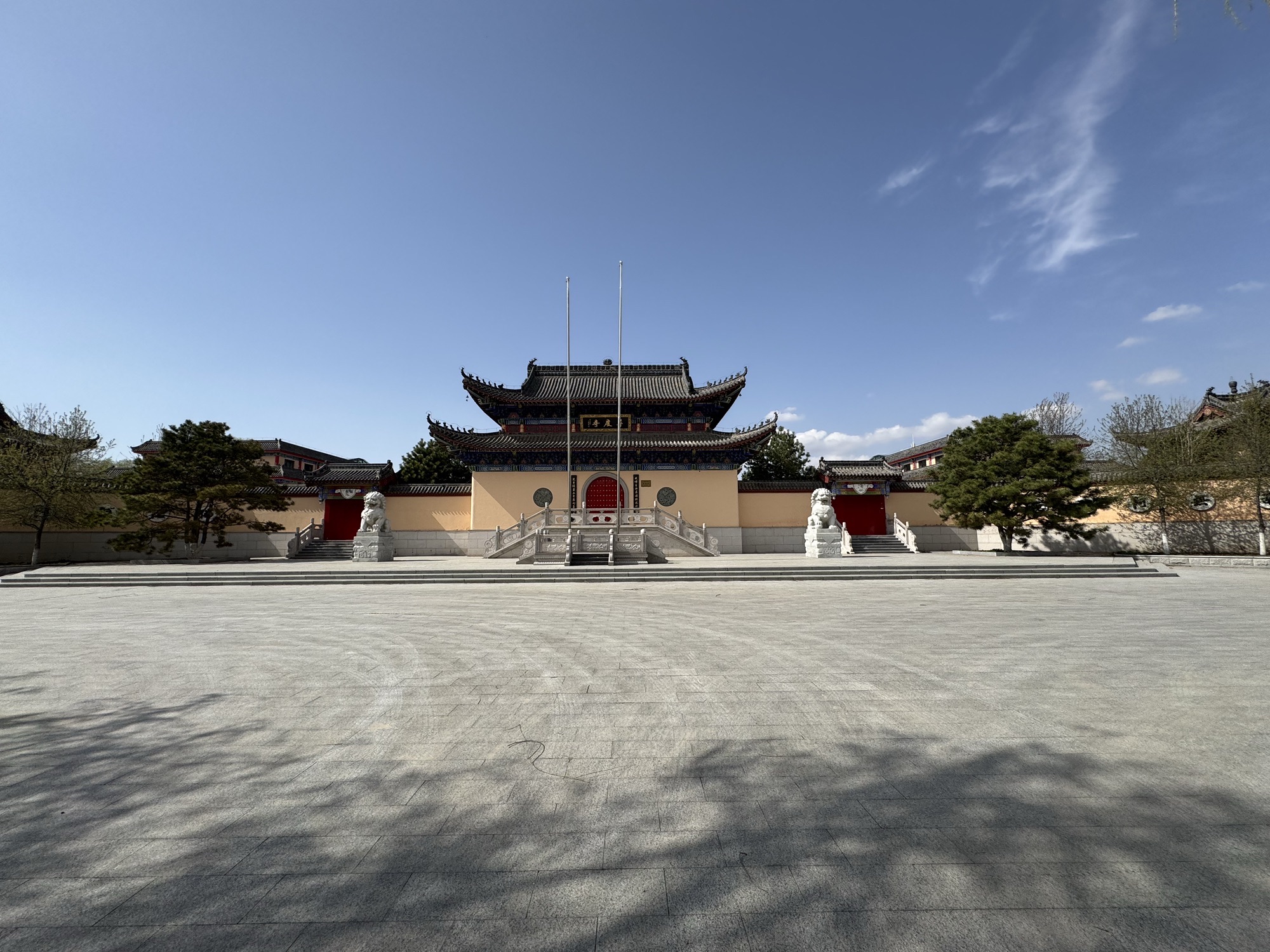 普度寺实景照片