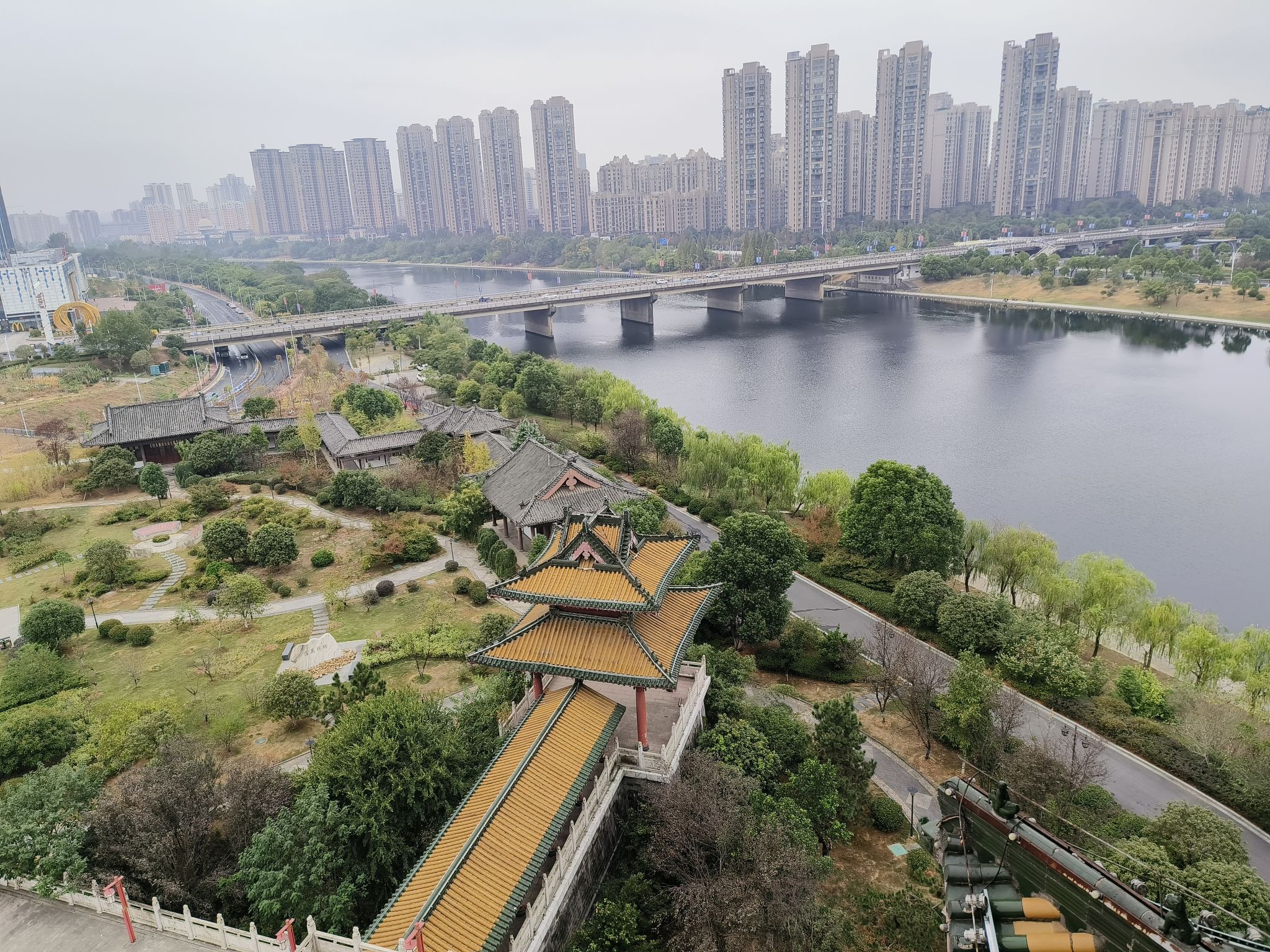 多胜楼旅行图片 1