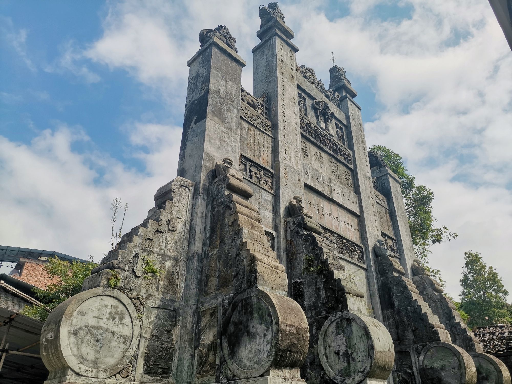 任市陶牌坊旅行图片 3
