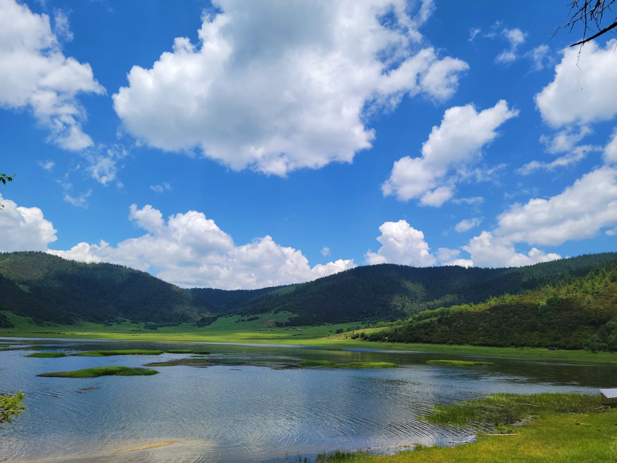 属都湖