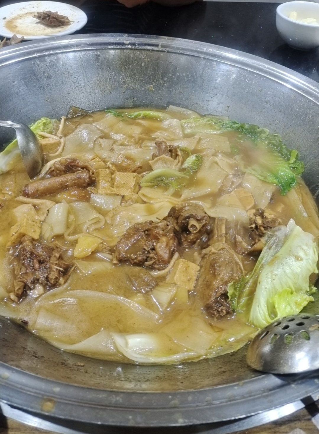 佰味居铁锅炖