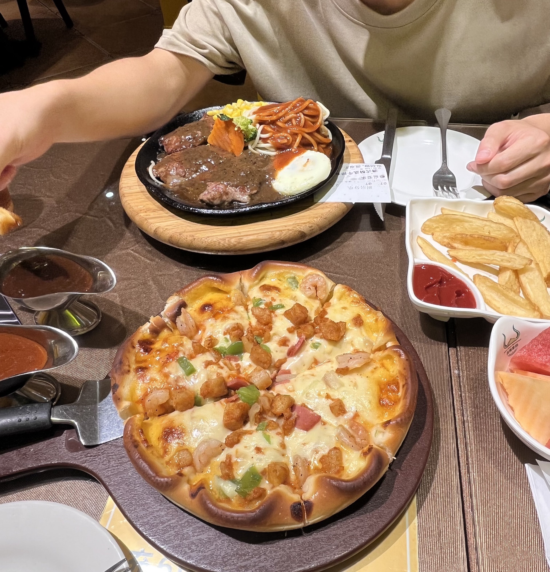 汤姆家的牛排西餐厅(滨州万达广场店)