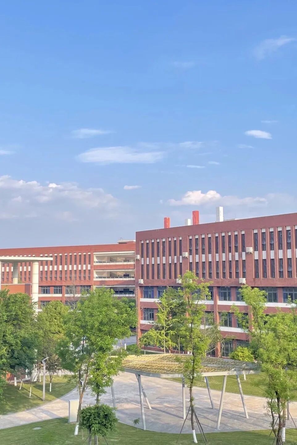 德阳城市轨道交通职业学院
