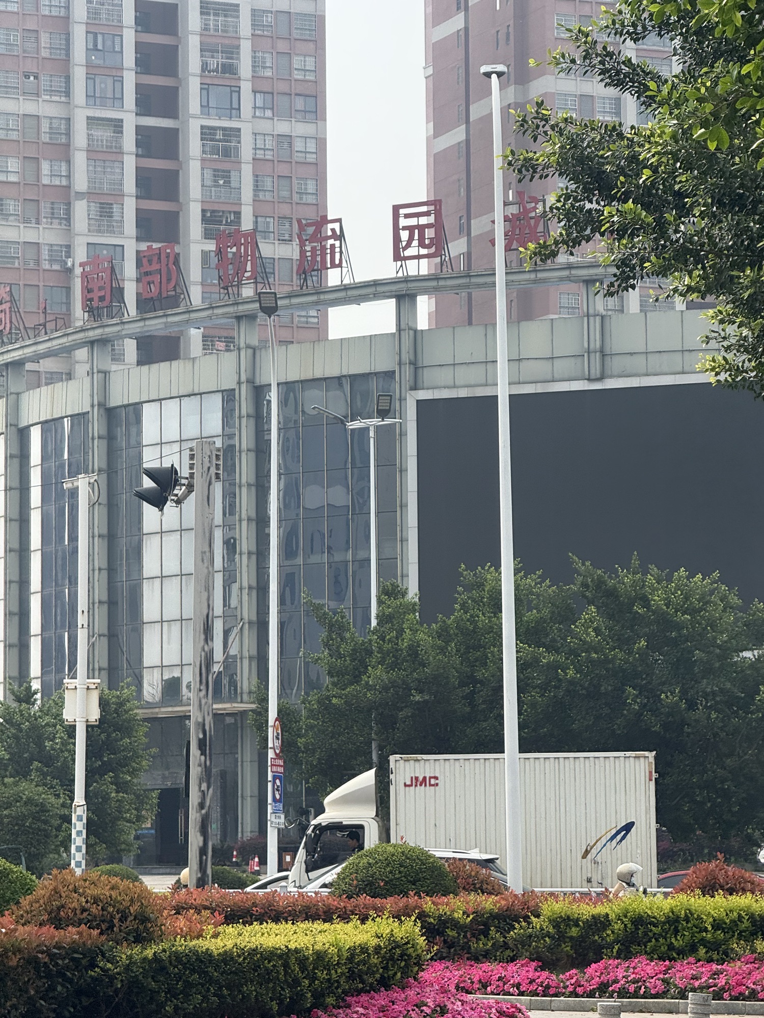 中国赣州南部国际物流商贸城实景图