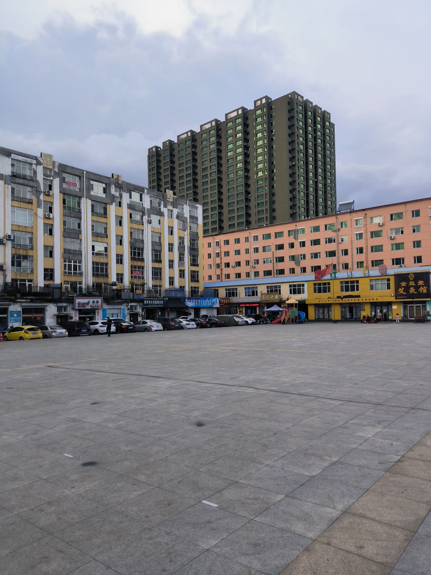 迎宾广场旅行图片 3