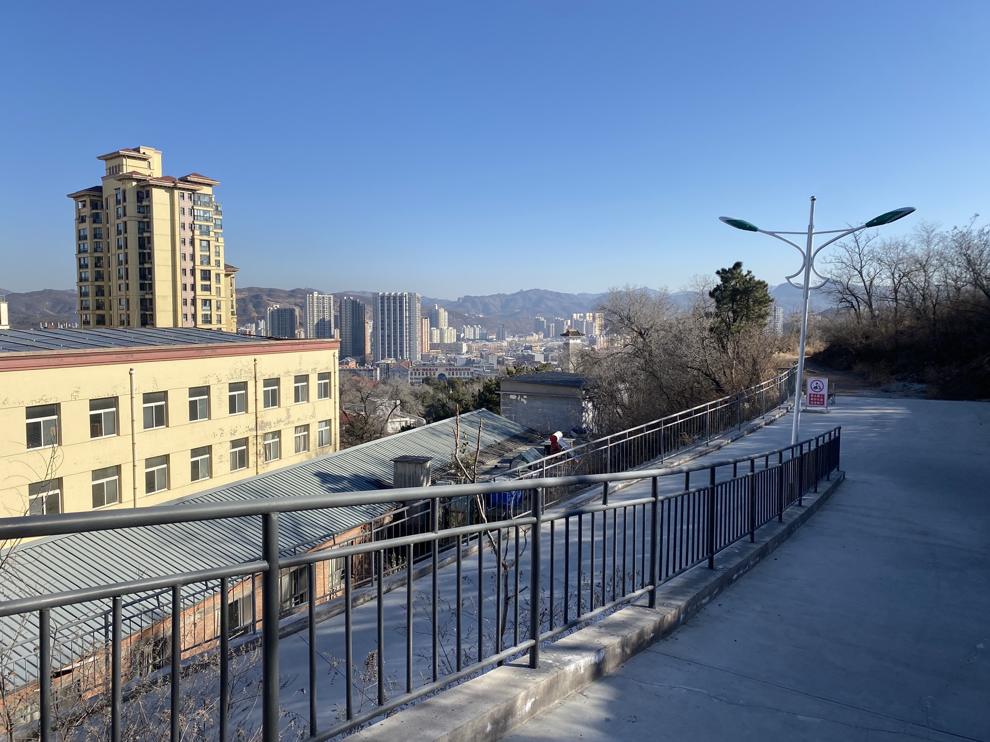 承德医学院临床学院学生公寓