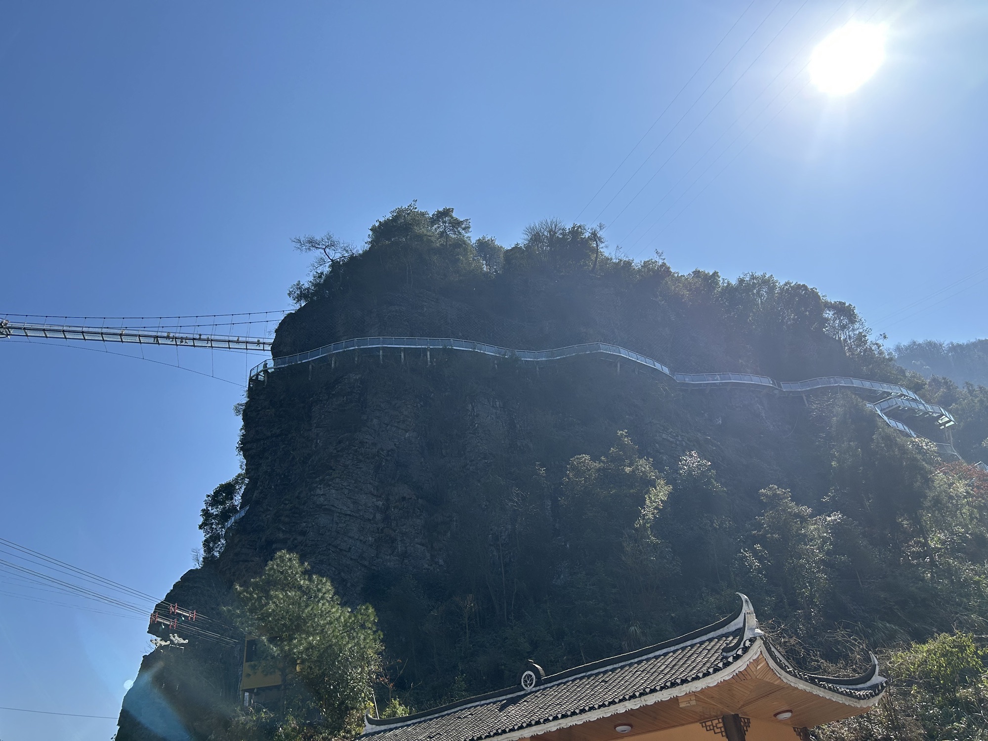 穿岩山国家森林公园景区旅行图片 3