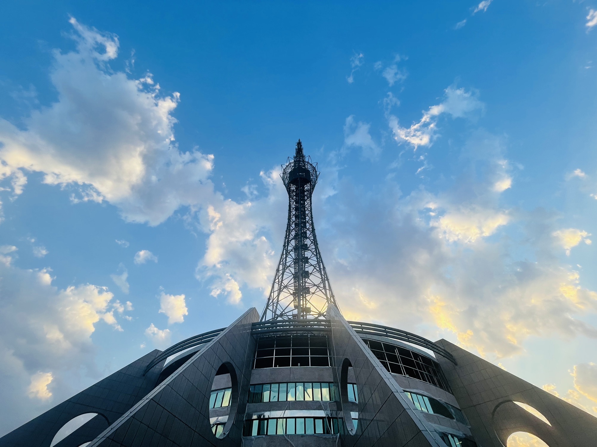 新世纪公园-晋州市世纪广场的第3张图片的图片资料