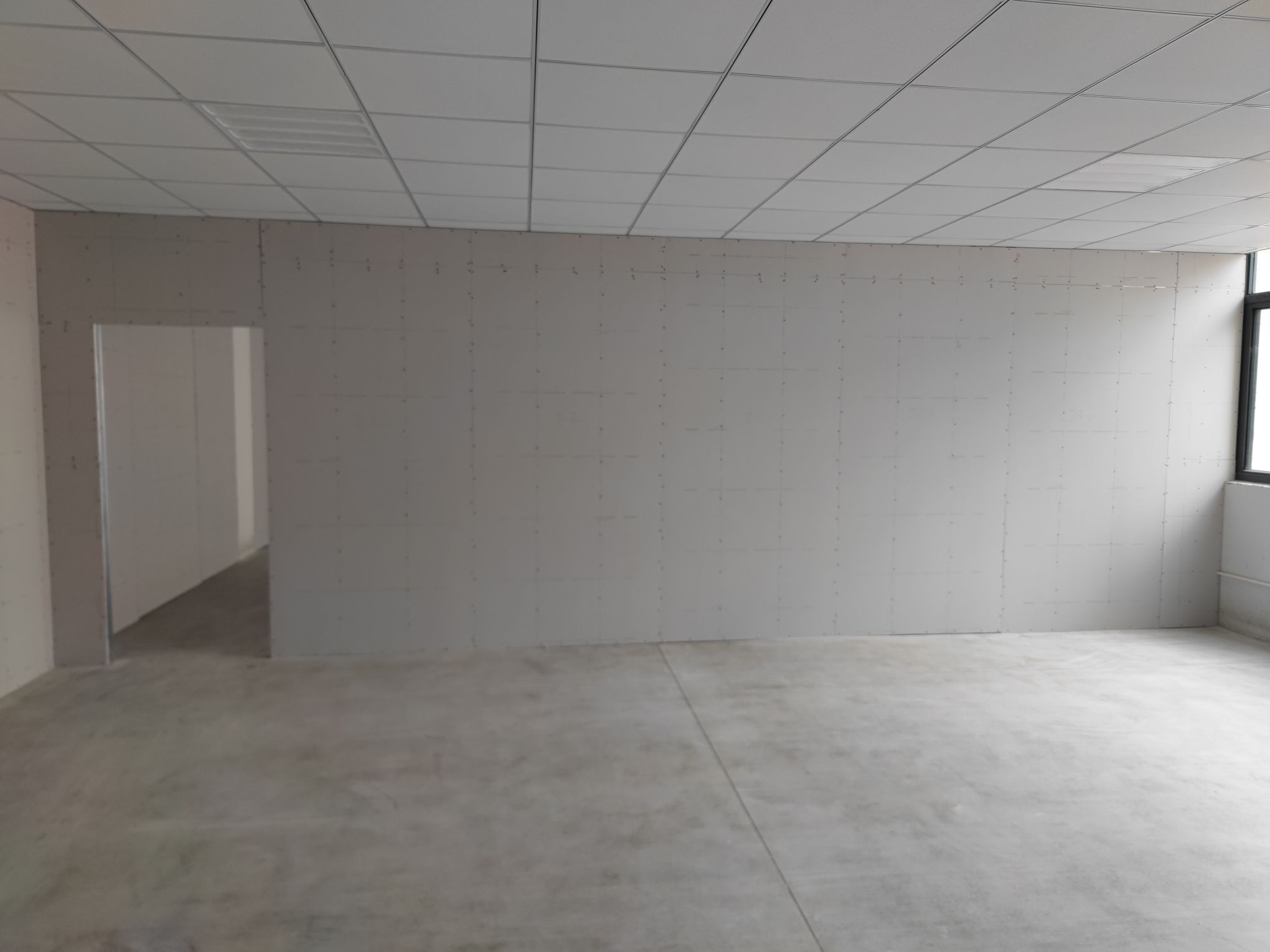 洛兹建材市场B区