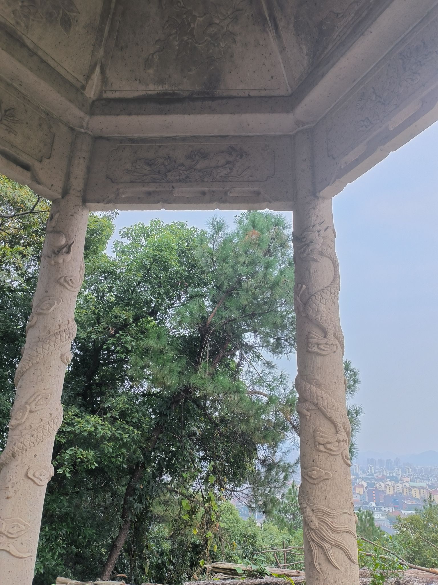 胜归石窟旅行图片 1