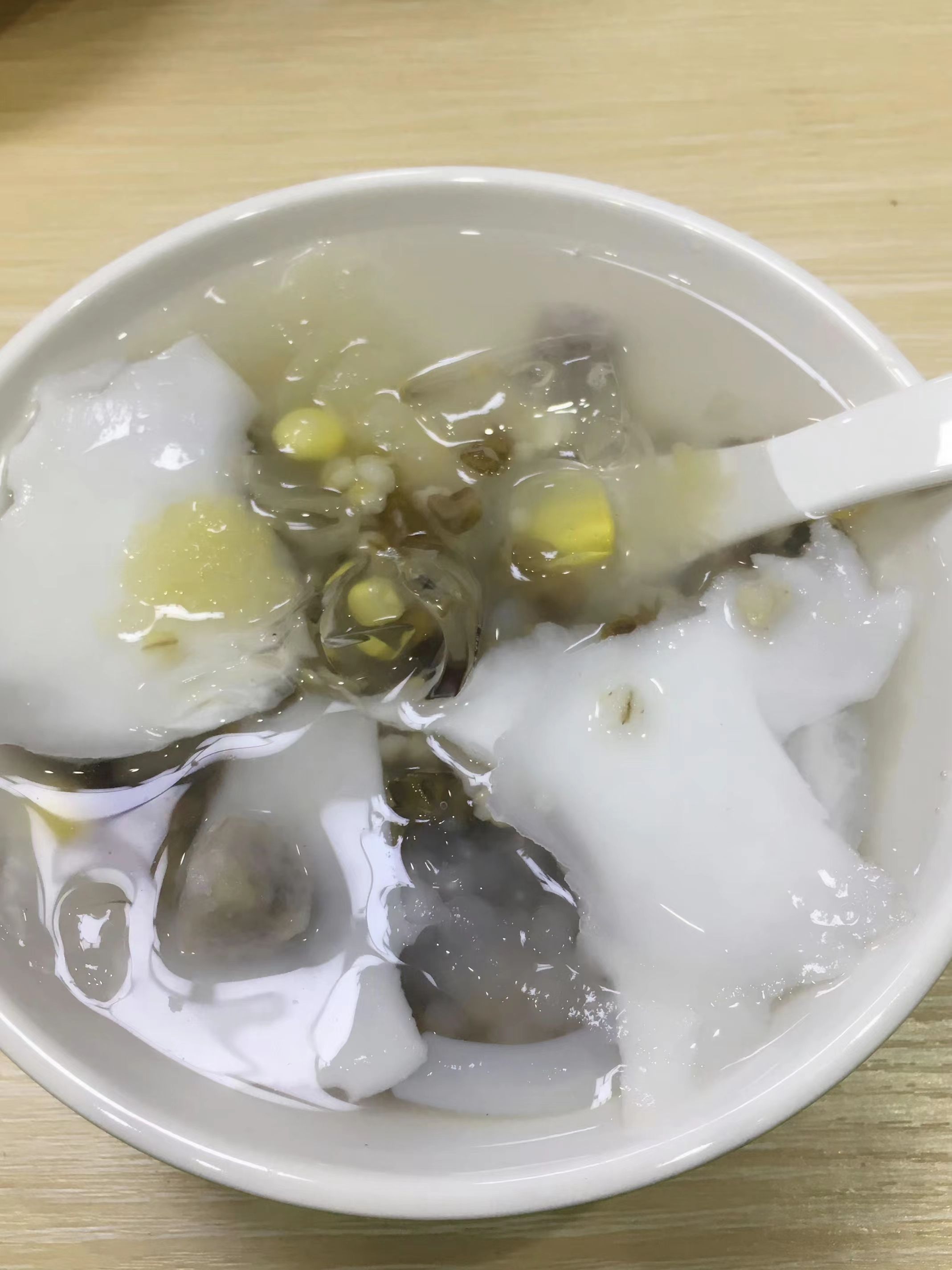 杜治明椰奶炒冰店
