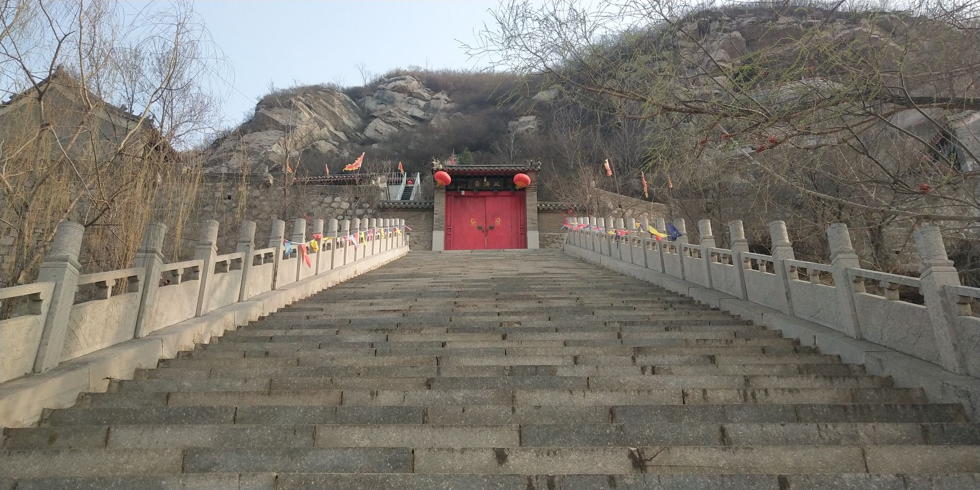 阇黎洞旅行图片 1