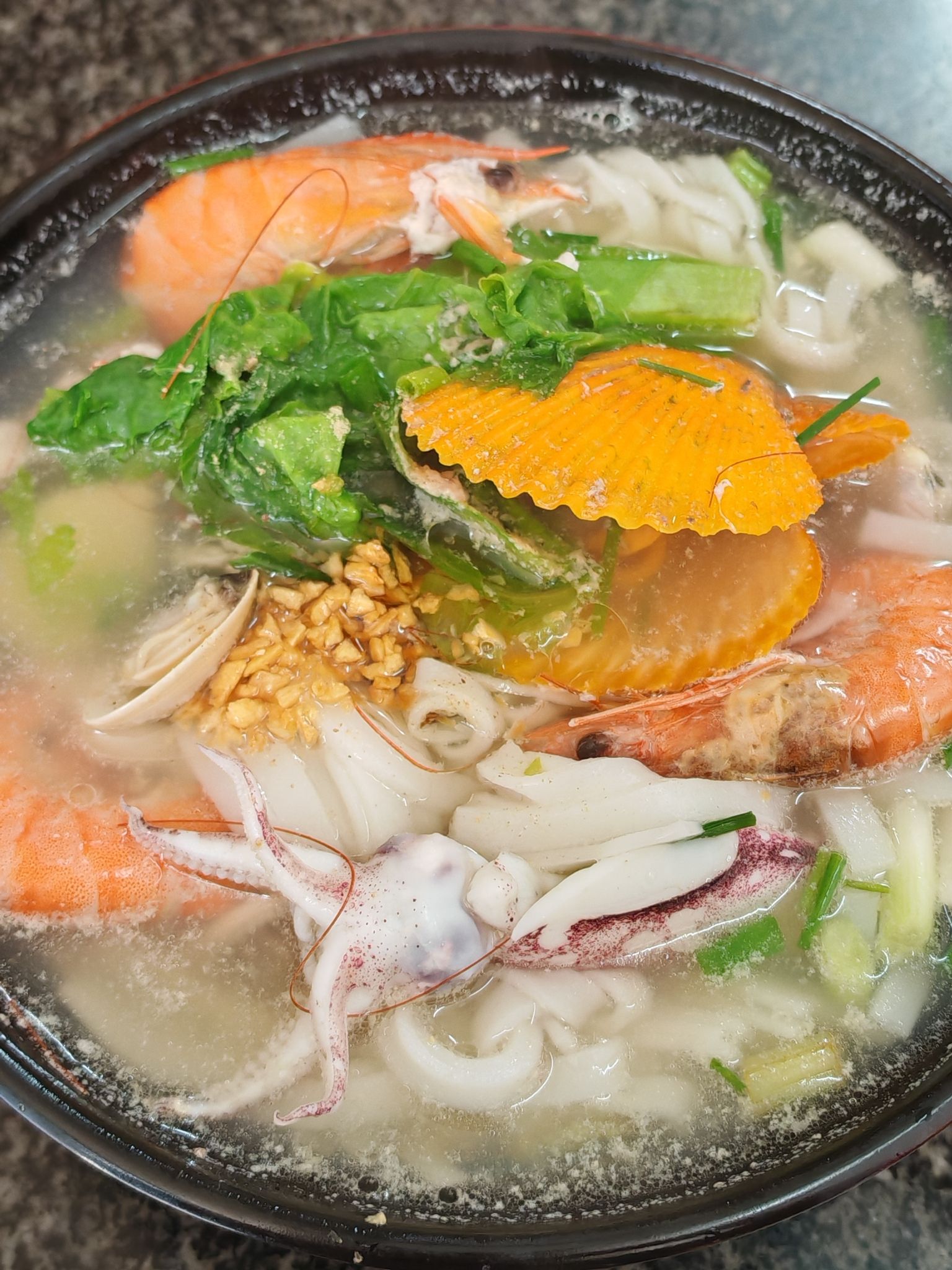 新村花姐海鲜面