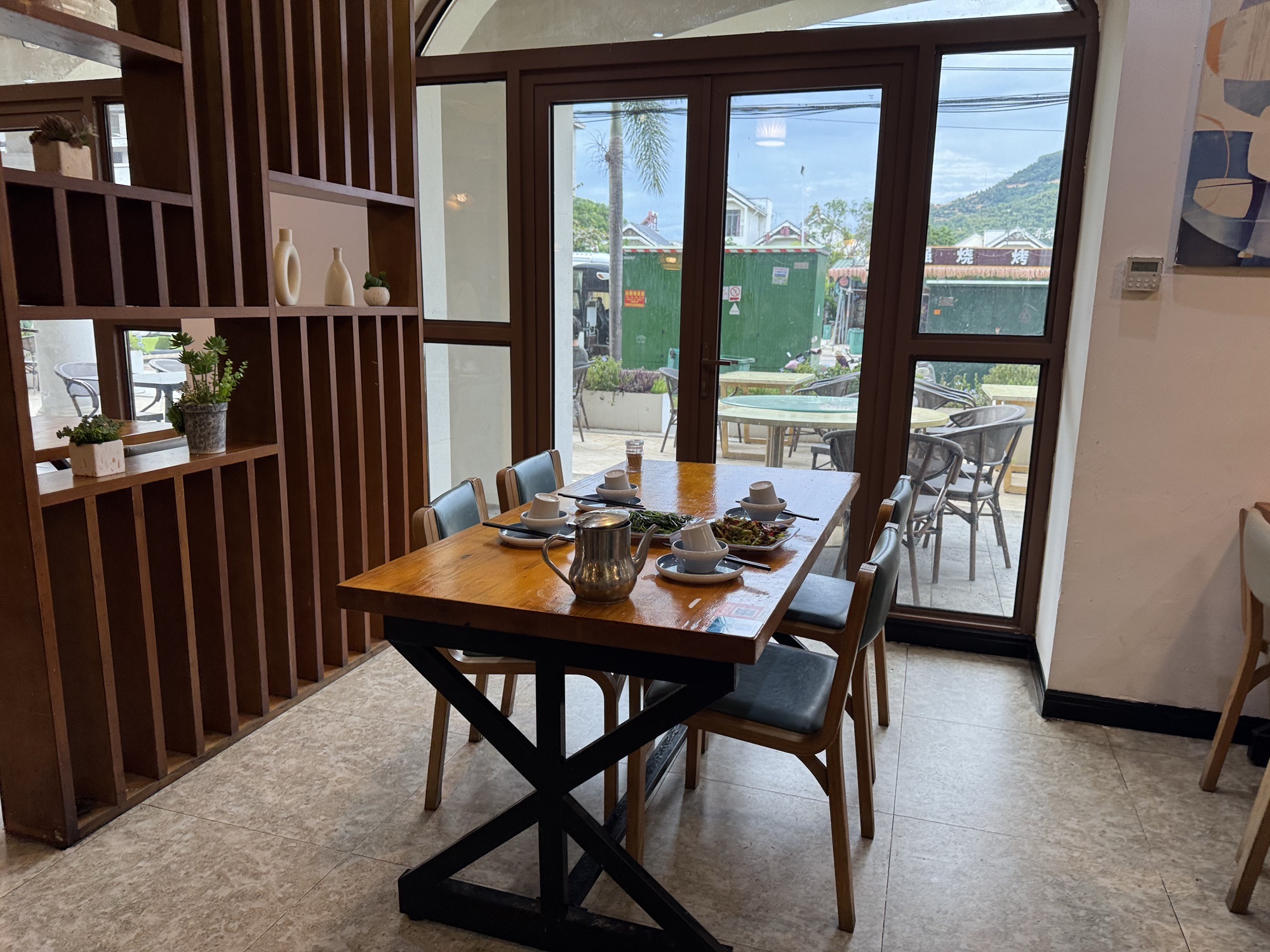洞庭湖湘菜(香水湾店)