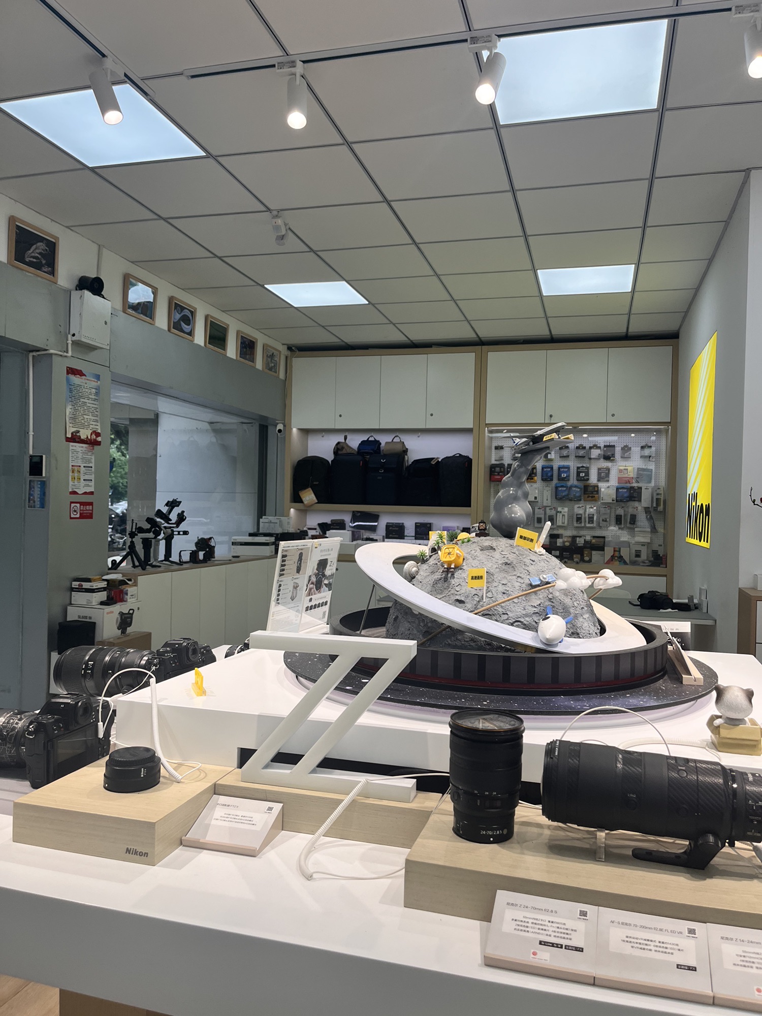 洛阳英联摄影器材