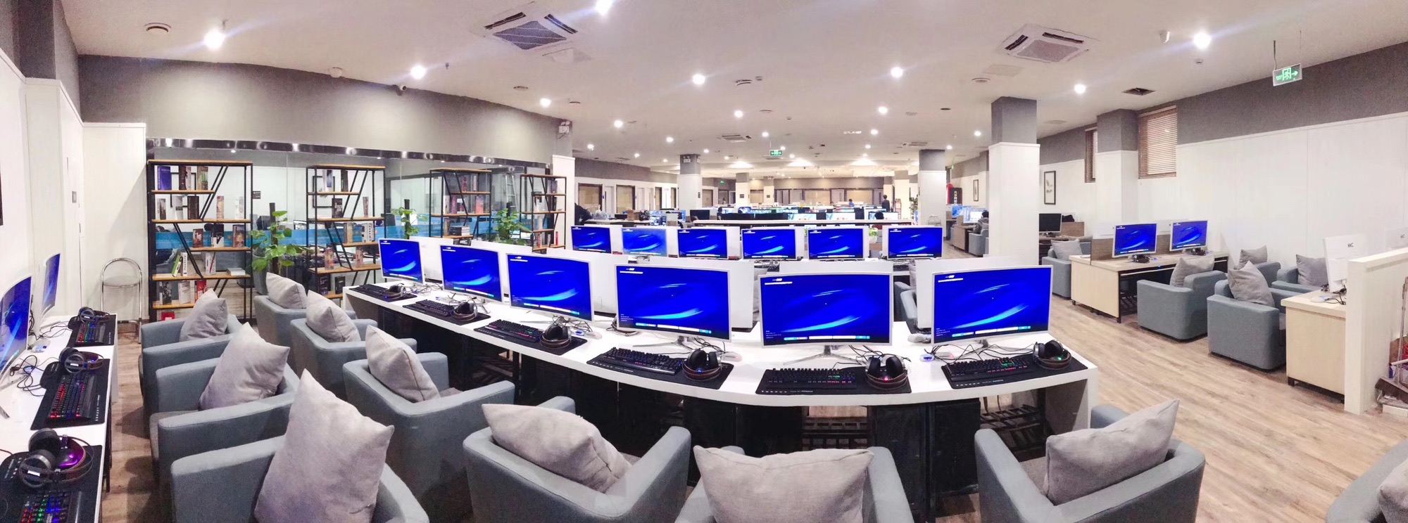 共享网络玩家(绿地店)