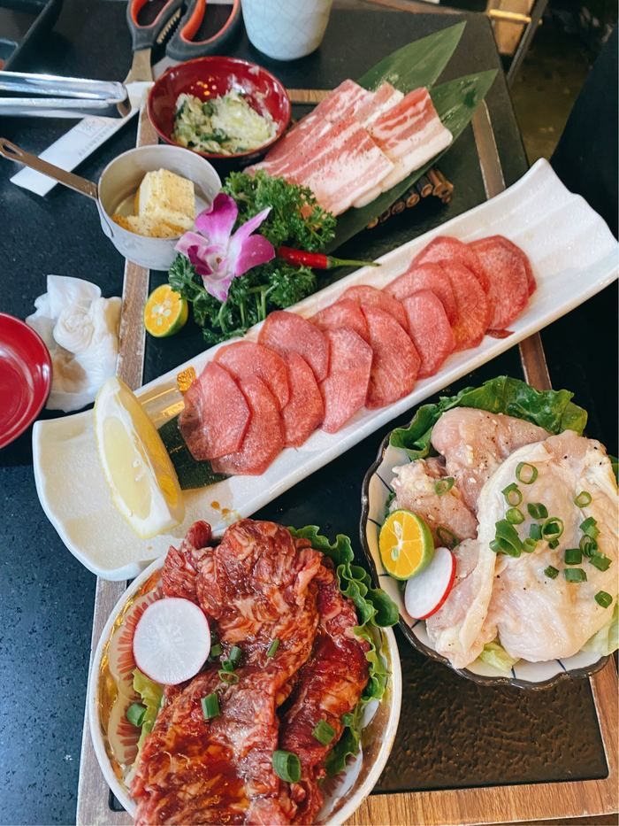 king大志烤肉黑毛牛专门店(解放碑店)
