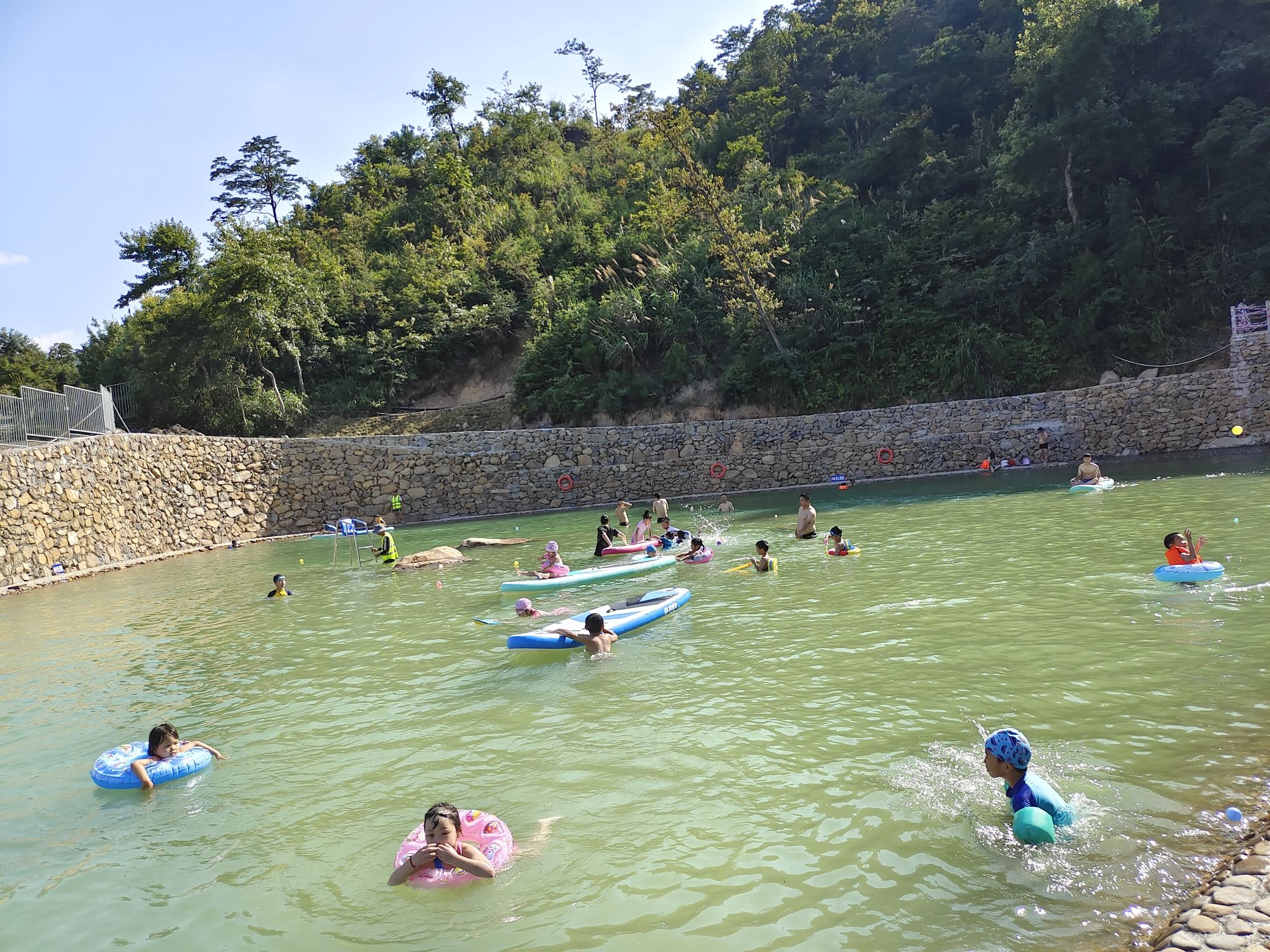 岭南红叶世界旅行图片 1