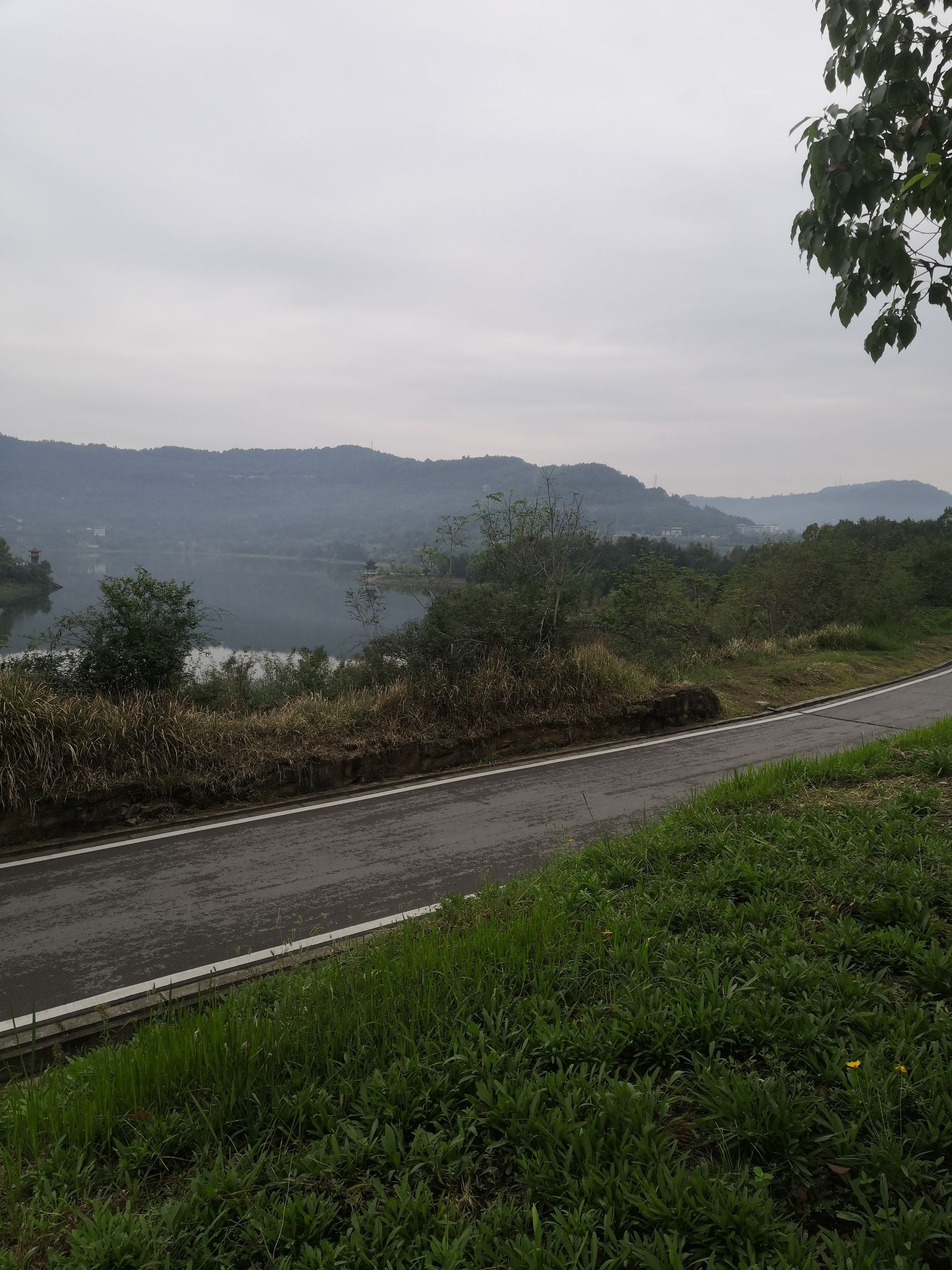 山水化湖旅行图片 3