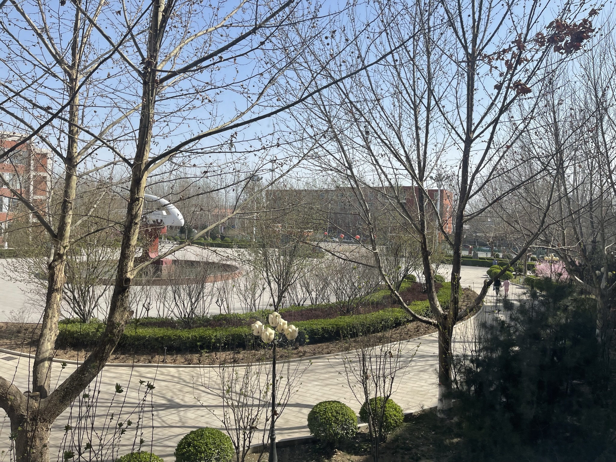 河北轨道运输职业技术学院(东校区)-喷泉广场