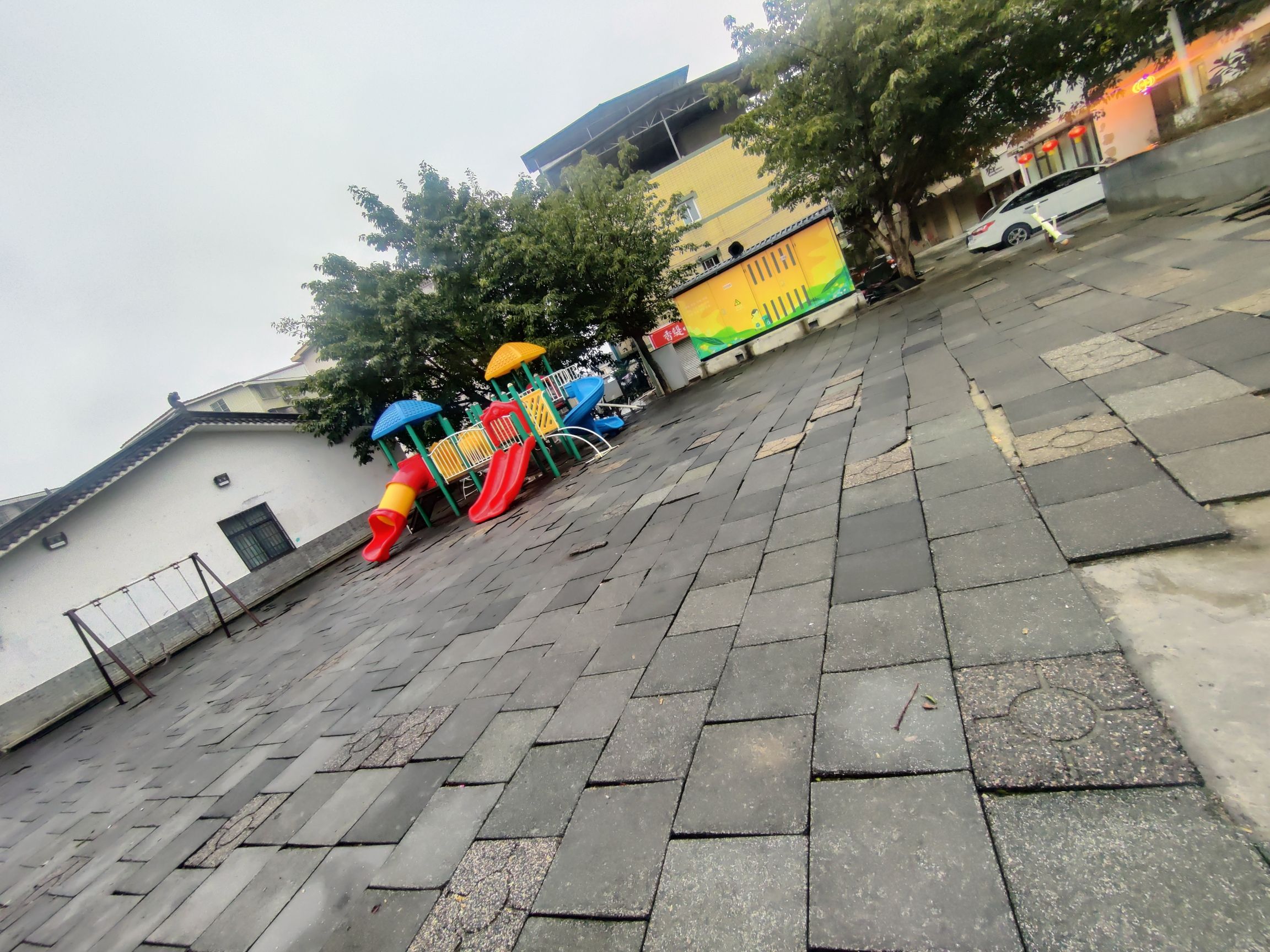 八角社区文化广场旅行图片 1