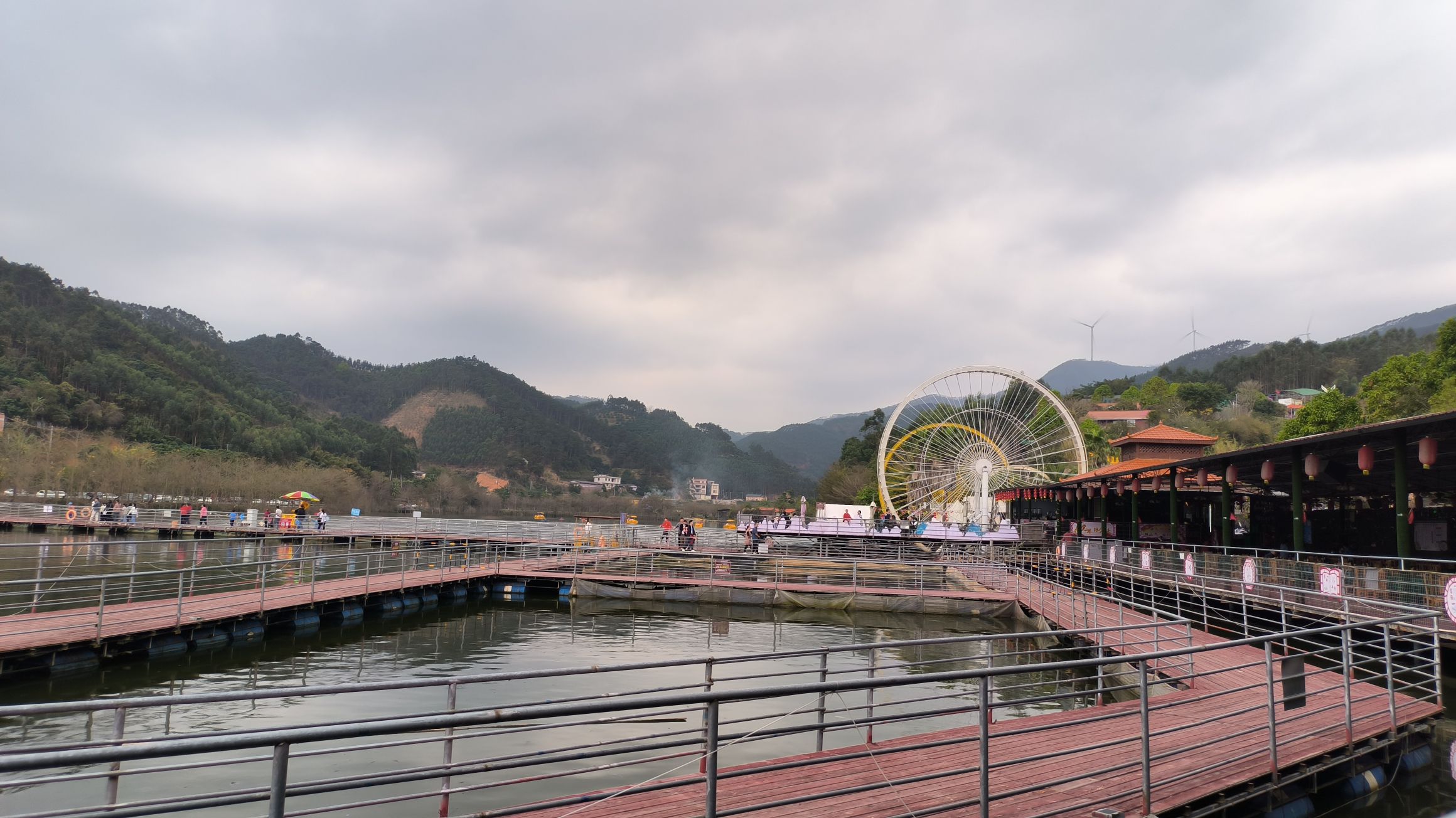 容县竹山湖欢乐谷景区旅行图片 1
