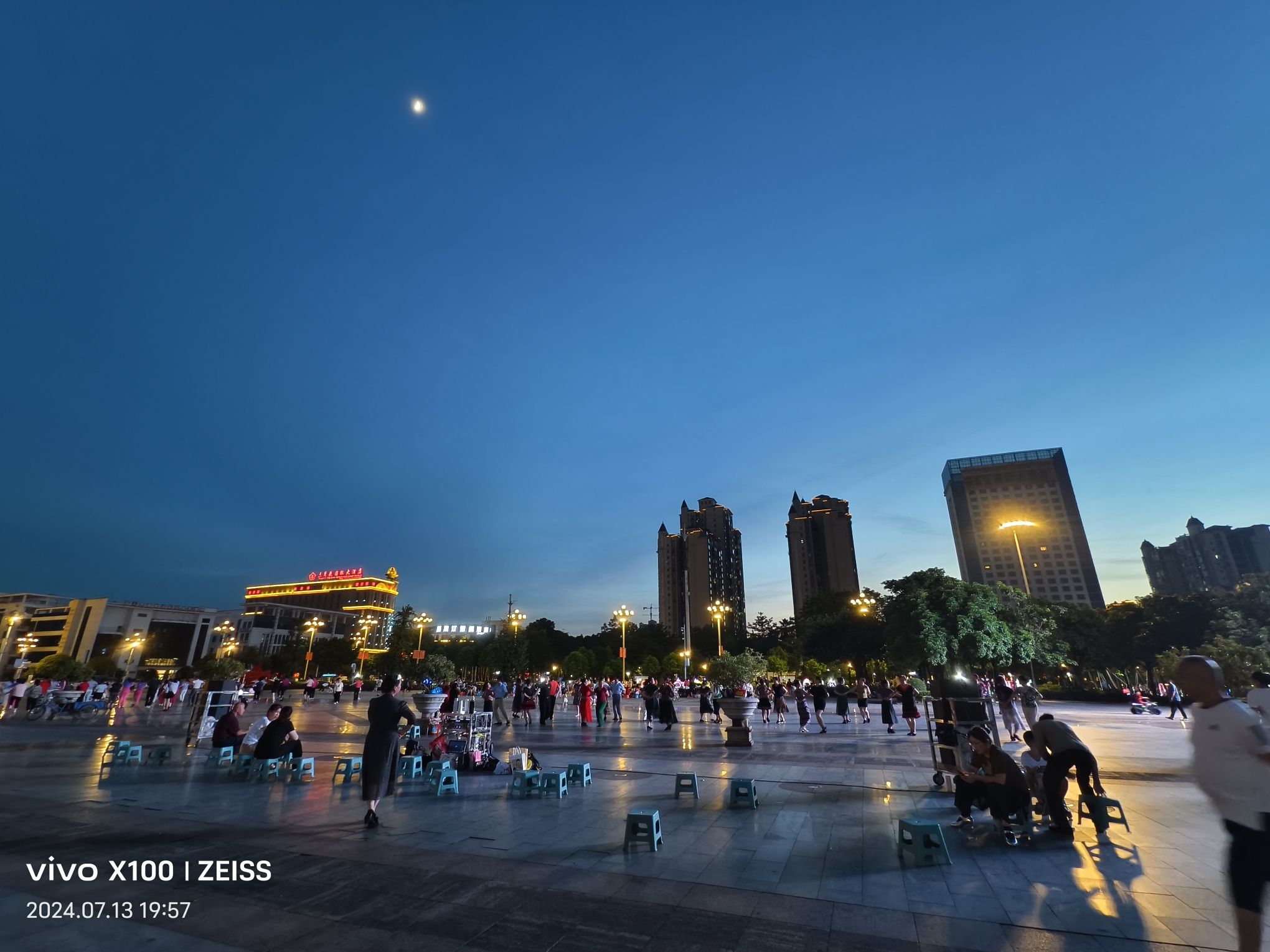 宜州区市民文化公园
