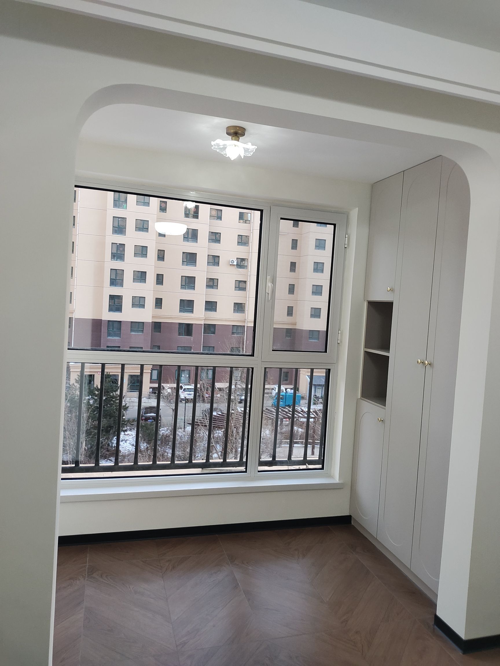 万东装修公司(世纪新景店)