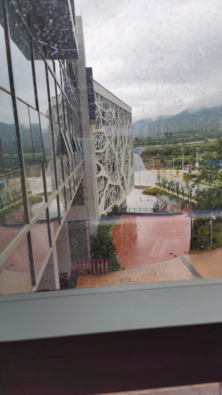 昆明呈贡科技信息产业创新孵化中心实景图（2）