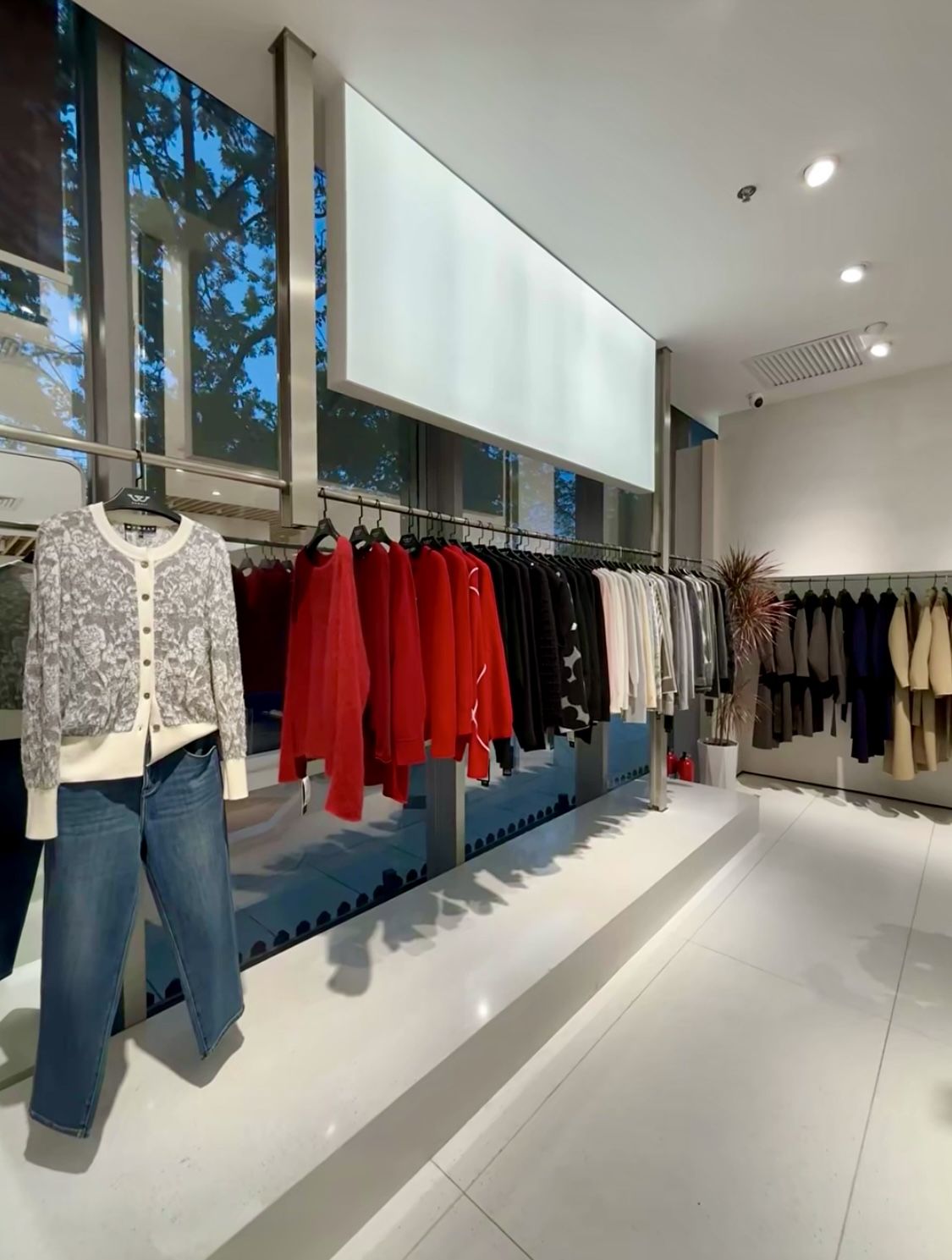 维米莉女装(朝阳店)