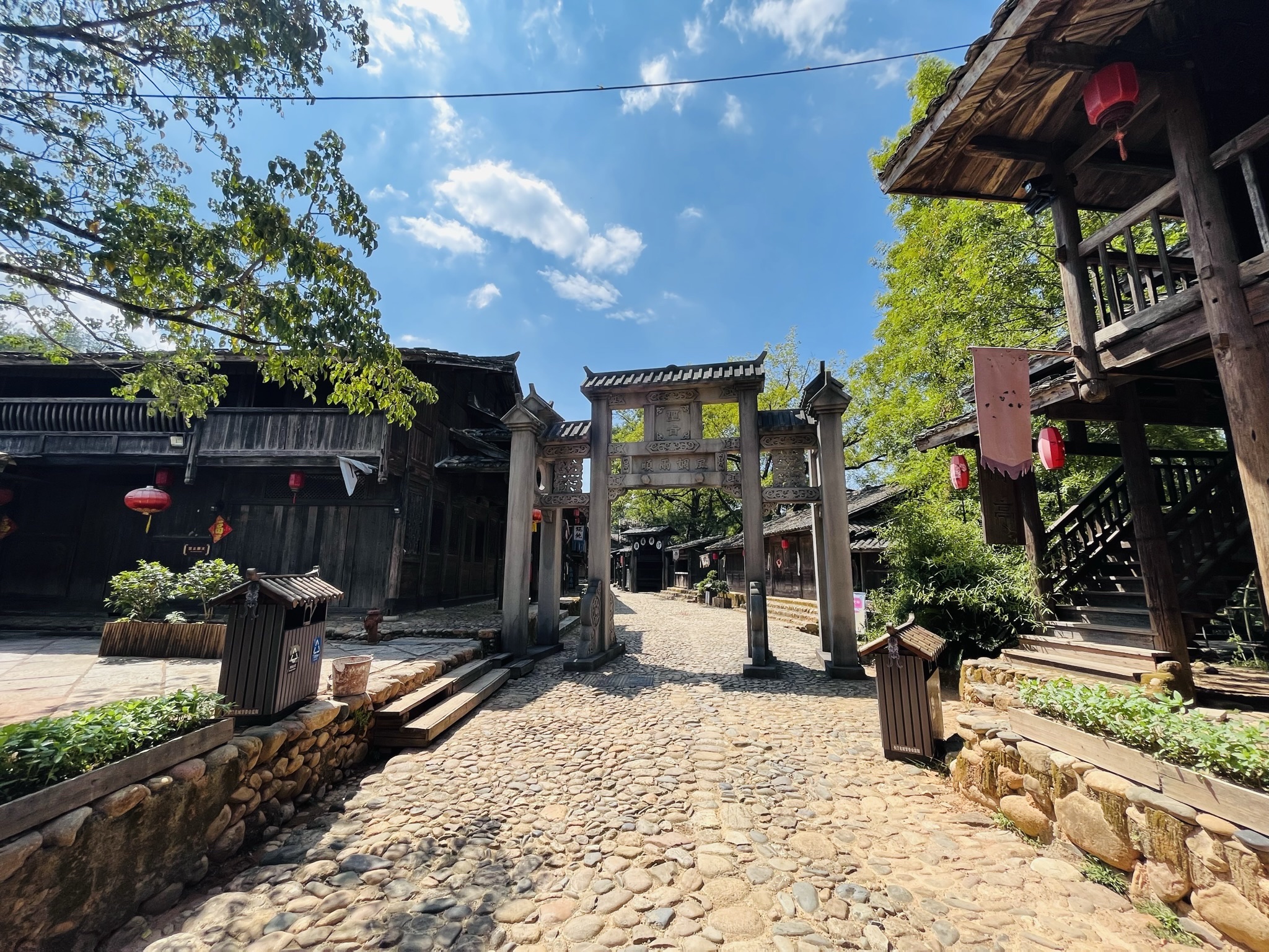 曲凹哩码头旅行图片 3