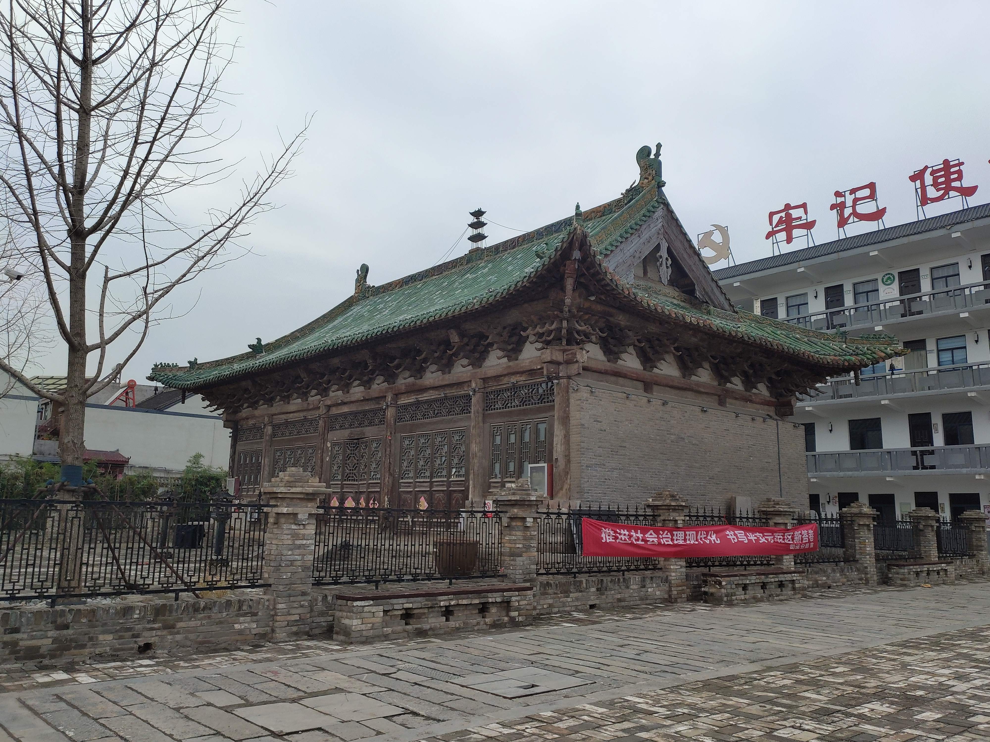 东岳泰山庙实景照片