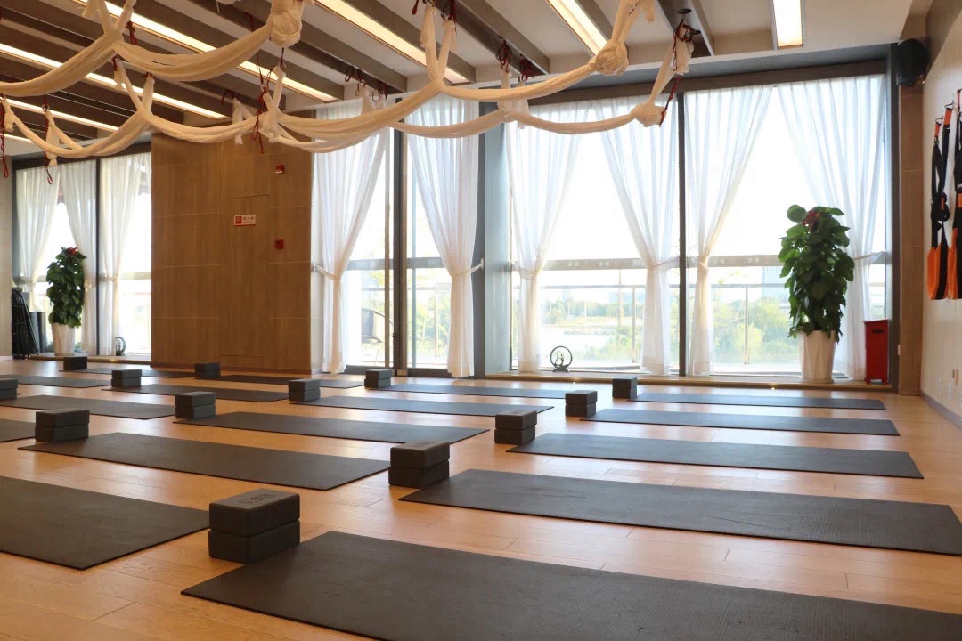场地封面-弘瑜伽普拉提(浦江店)