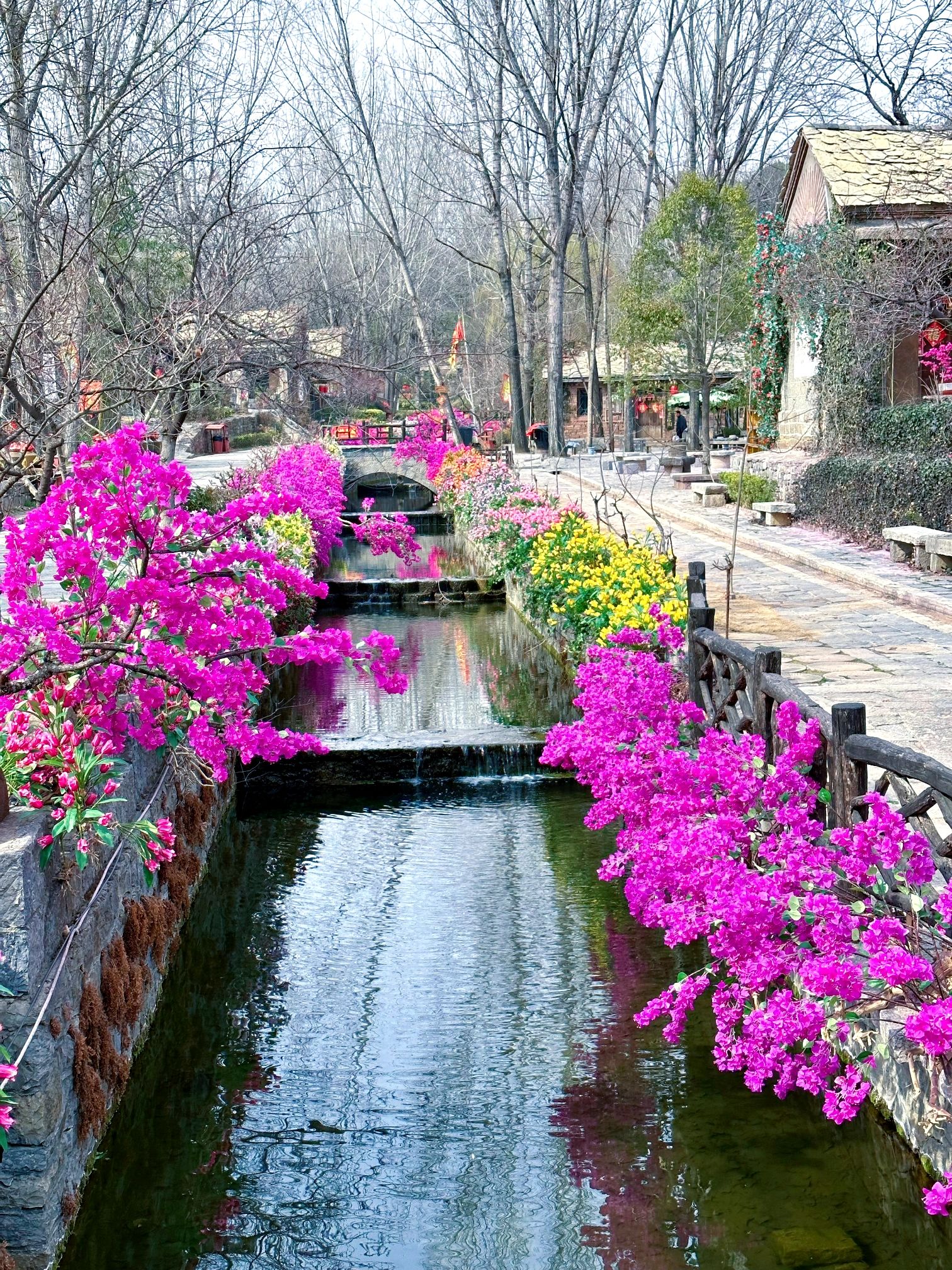 中国兰陵压油沟风景区旅行图片