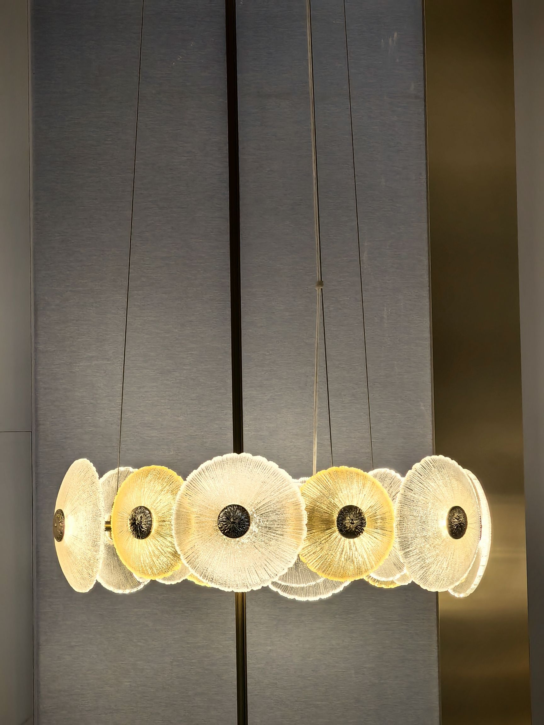 万隆汇祥灯饰广场(万隆汇洋家居灯饰广场店)